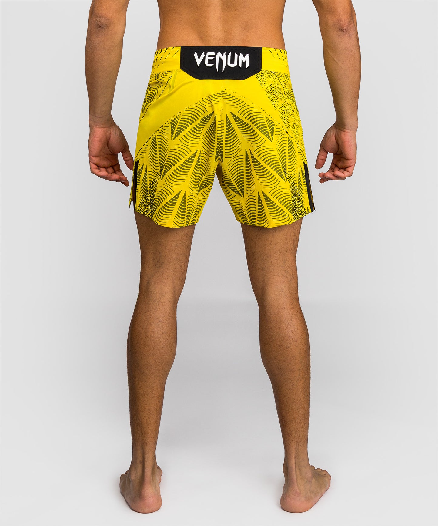 UFC Zenith by Venum Authentic Fight Night Pantaloncini da combattimento Fit corto Uomo - Giallo