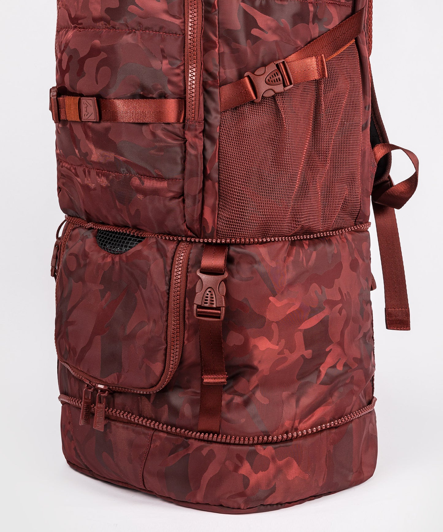 Venum Challenger Xtrem Zaino (50-63L) – Camo/Borgogna