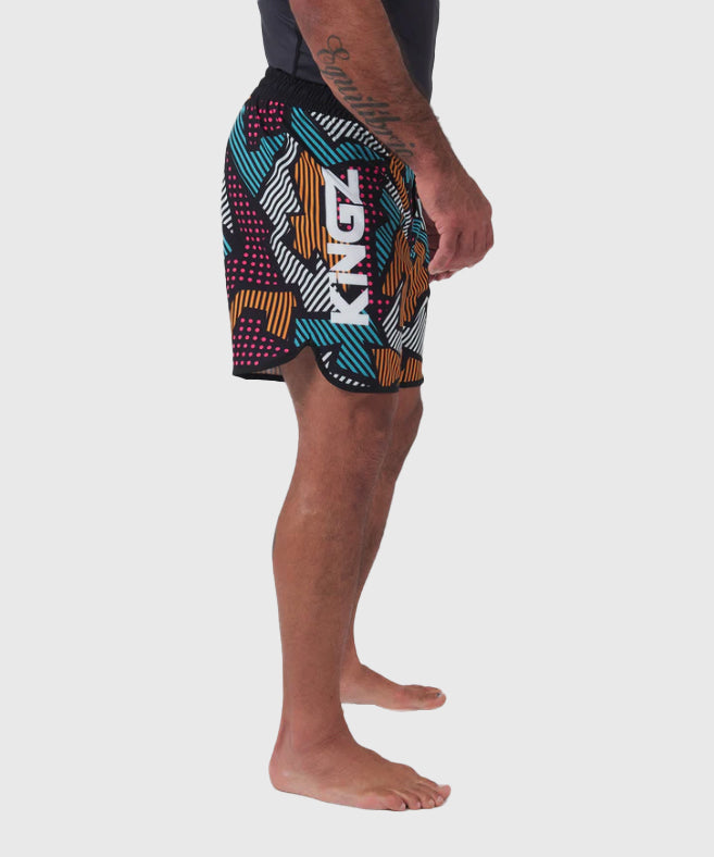 Short de MMA Kingz Patchwork - Noir/Orange/Bleu