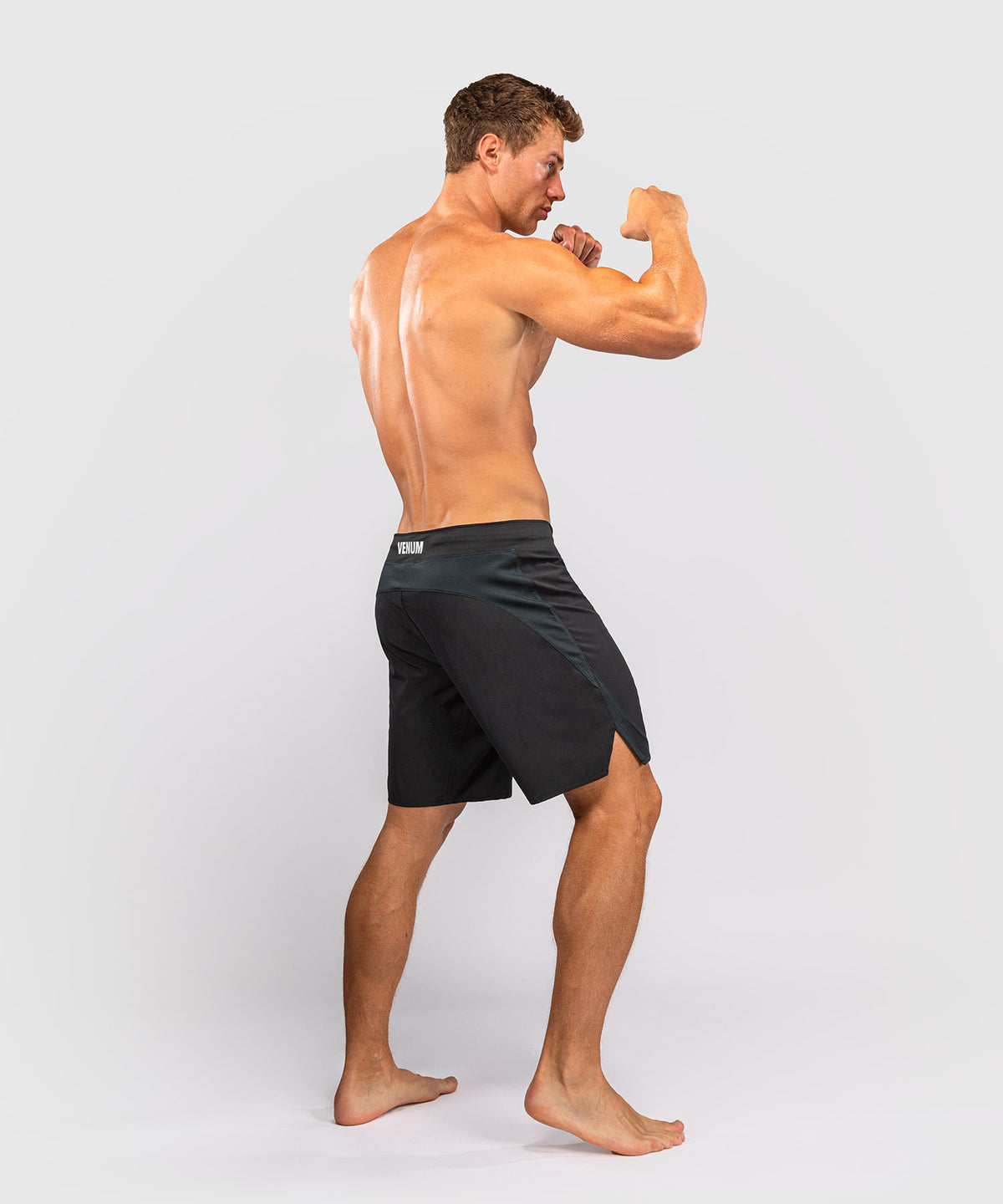 Venum G-Fit Scale Fightshorts - Negro
