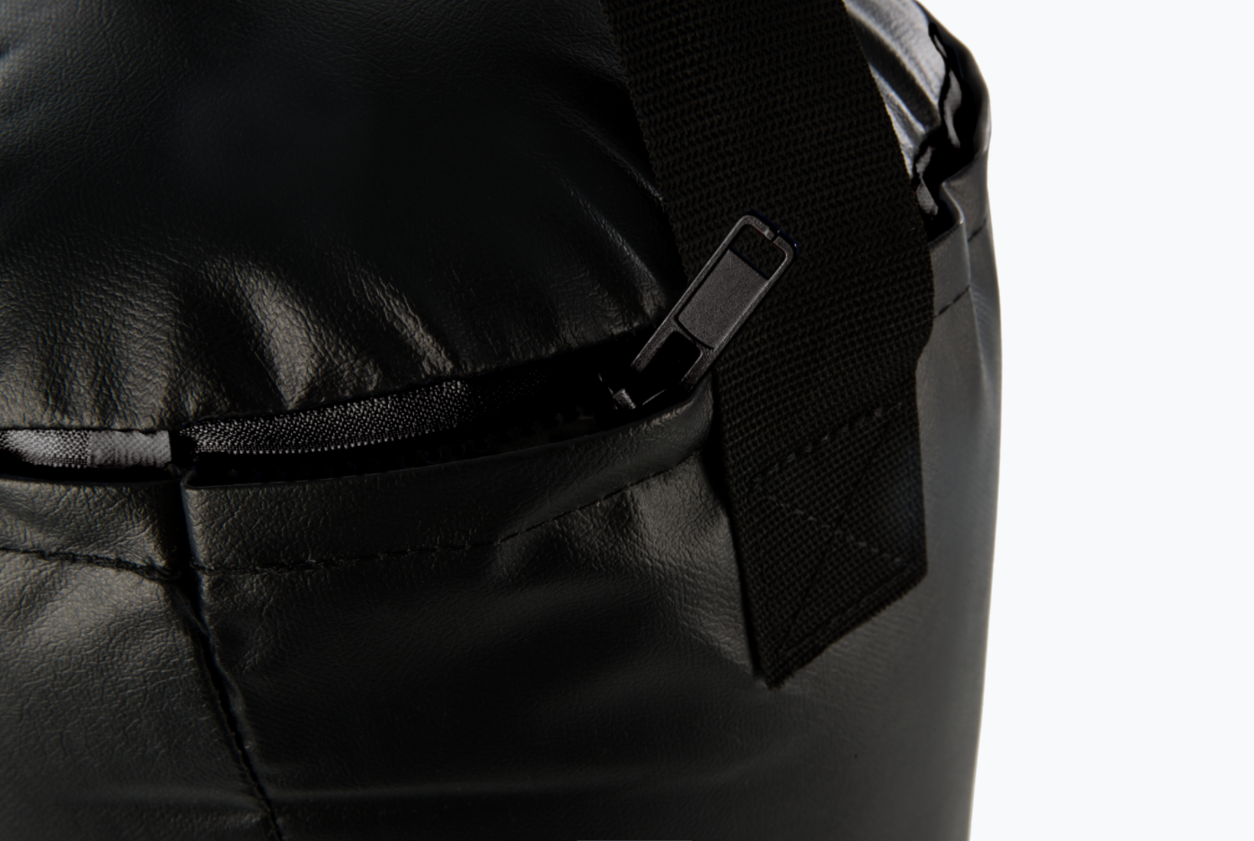 Saco de Boxeo Standard UFC – Completo – 32 kg – 102 cm