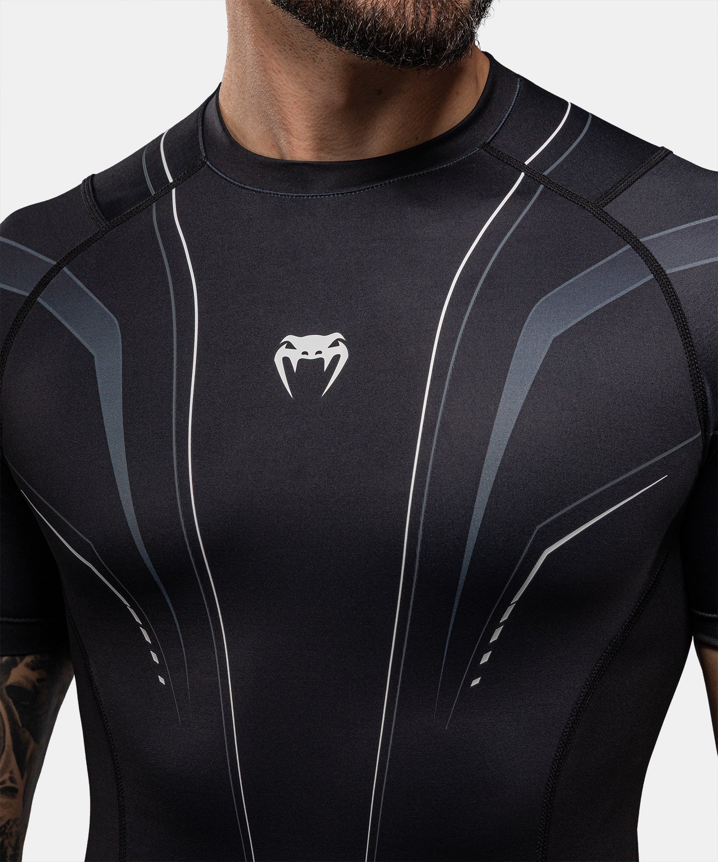 Venum Streamline Short Sleeve Rashguard - Black/White