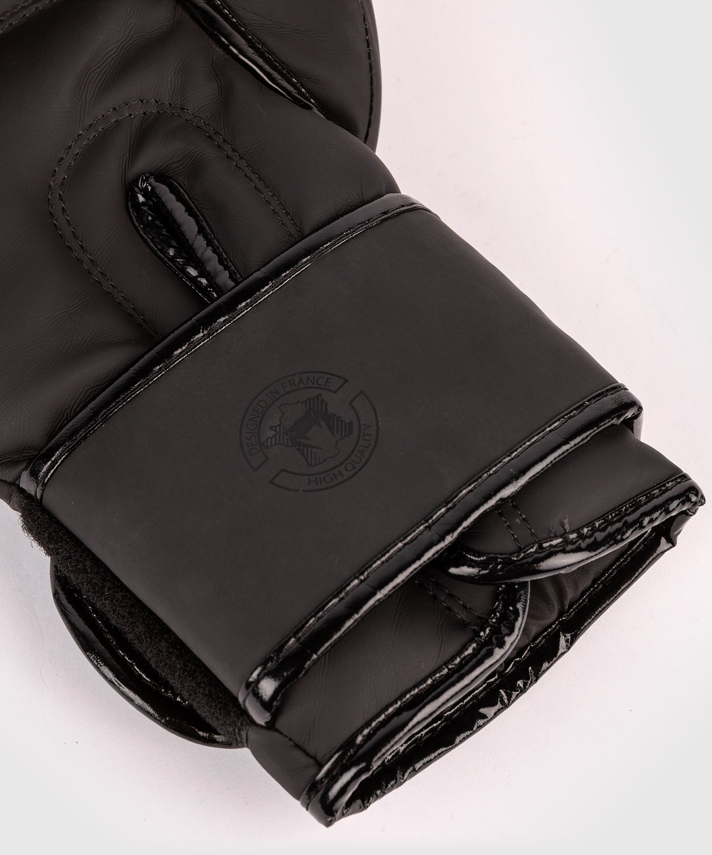 Gants de Boxe Venum Contender 2.0 - Noir/Noir - Edition WLMT