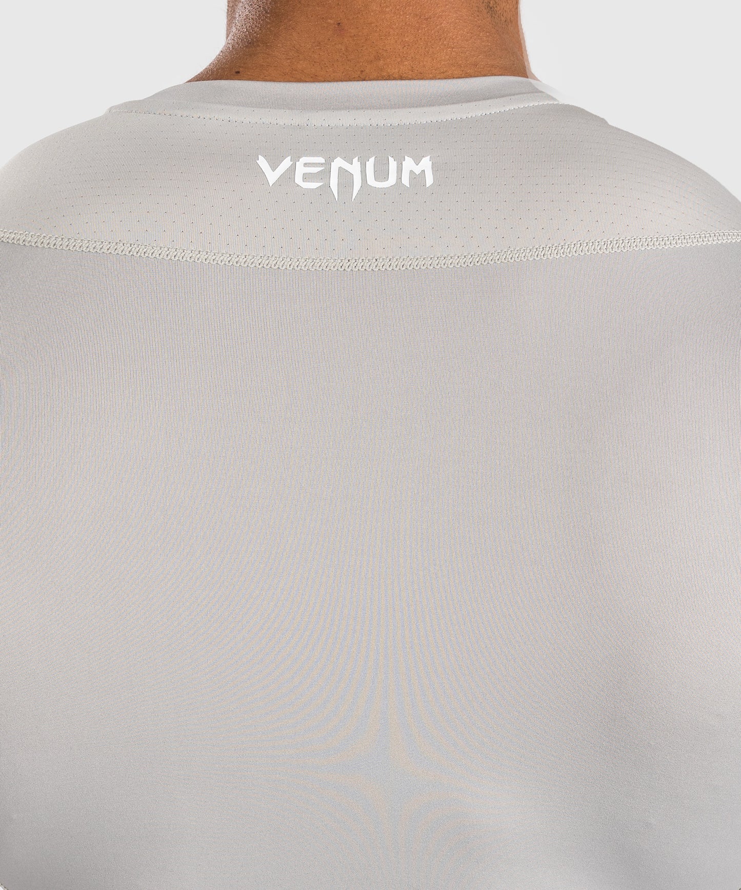 Venum Attack Herren Langarm Rashguard - Sand