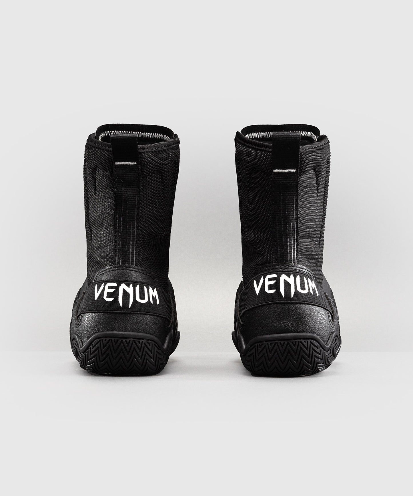 Venum Elite Neo Boxing Shoes - Black/White