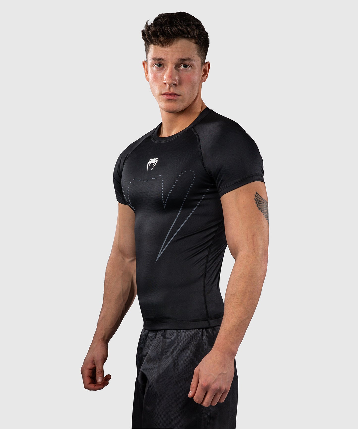 Venum Edge short sleeves Rashguard - Black/Sand