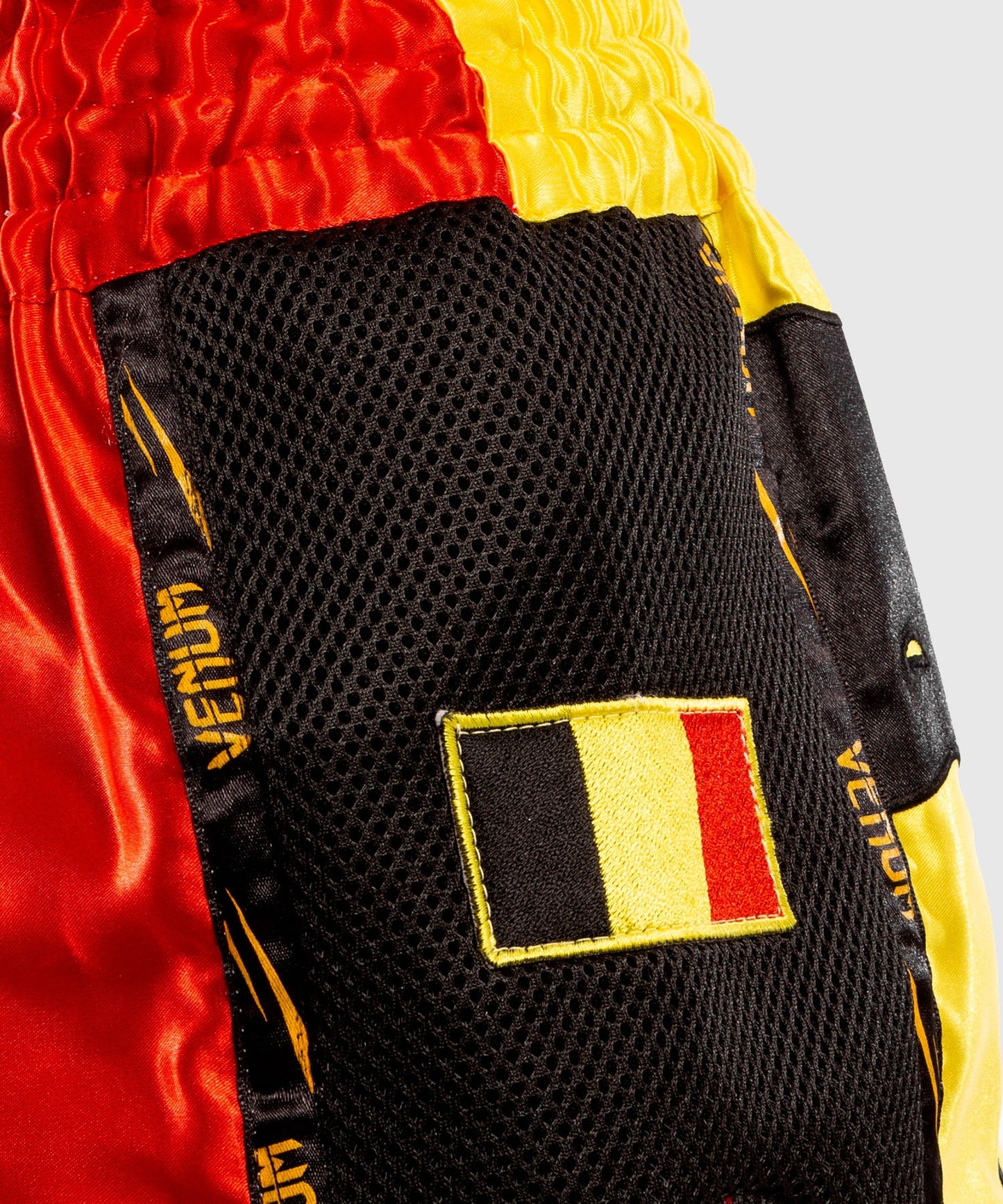 Muay Thai Shorts Venum MT Flags - Belgien