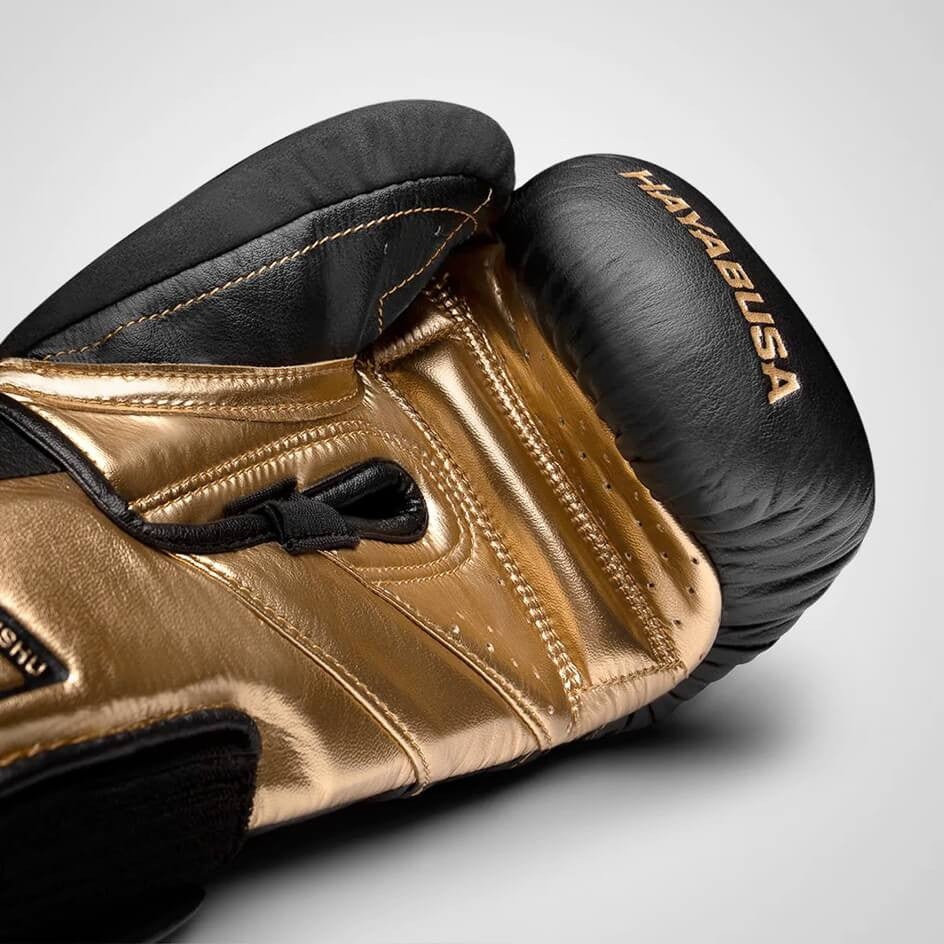 Hayabusa T3 Boxhandschuhe - Schwarz/Gold