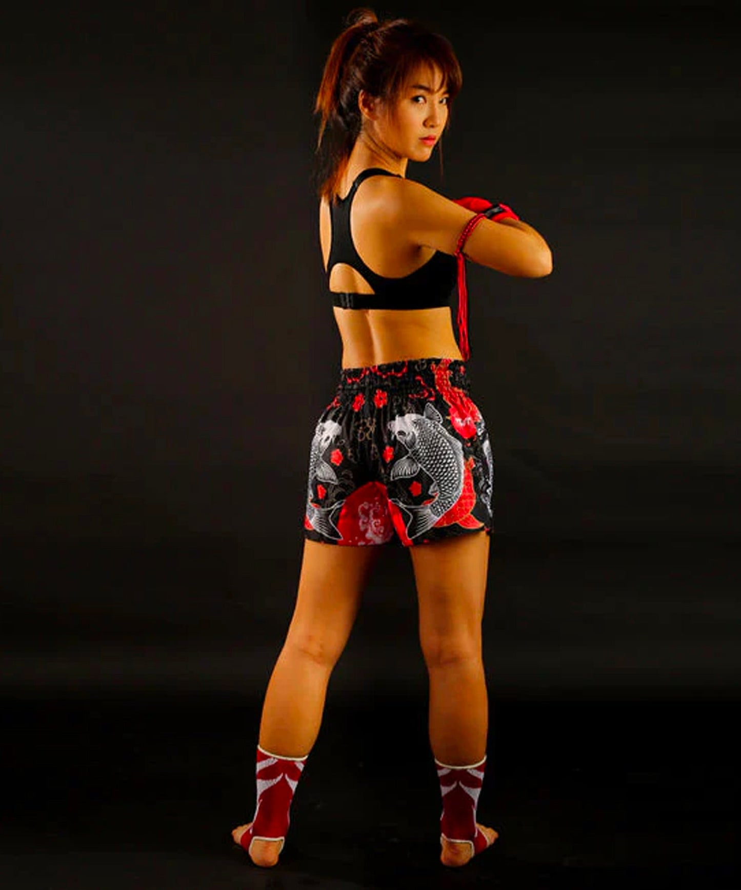 Tuff Japanese Koi Fish Pantalones de Muay Thai - Negro