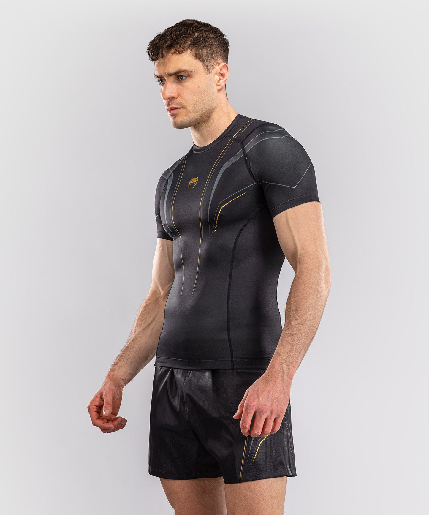 Rashguard à Manches Courtes Venum Streamline – Noir/Or