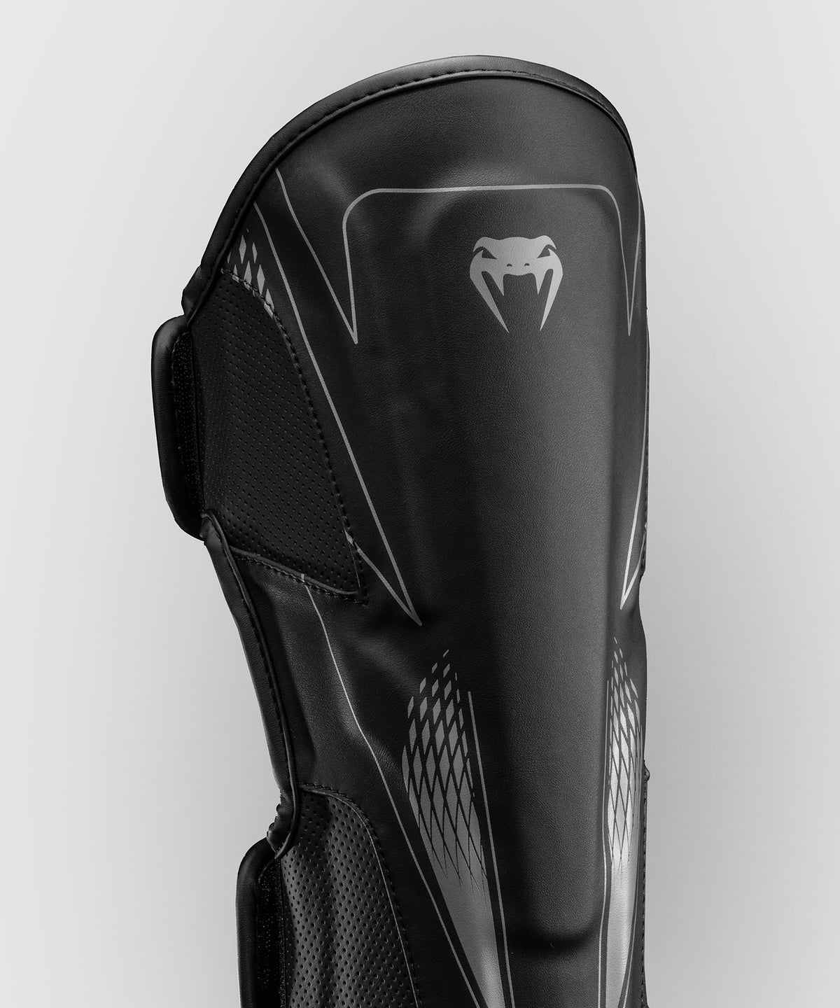 Venum Amazonia Reborn Schienbeinschoner - Schwarz/Grau