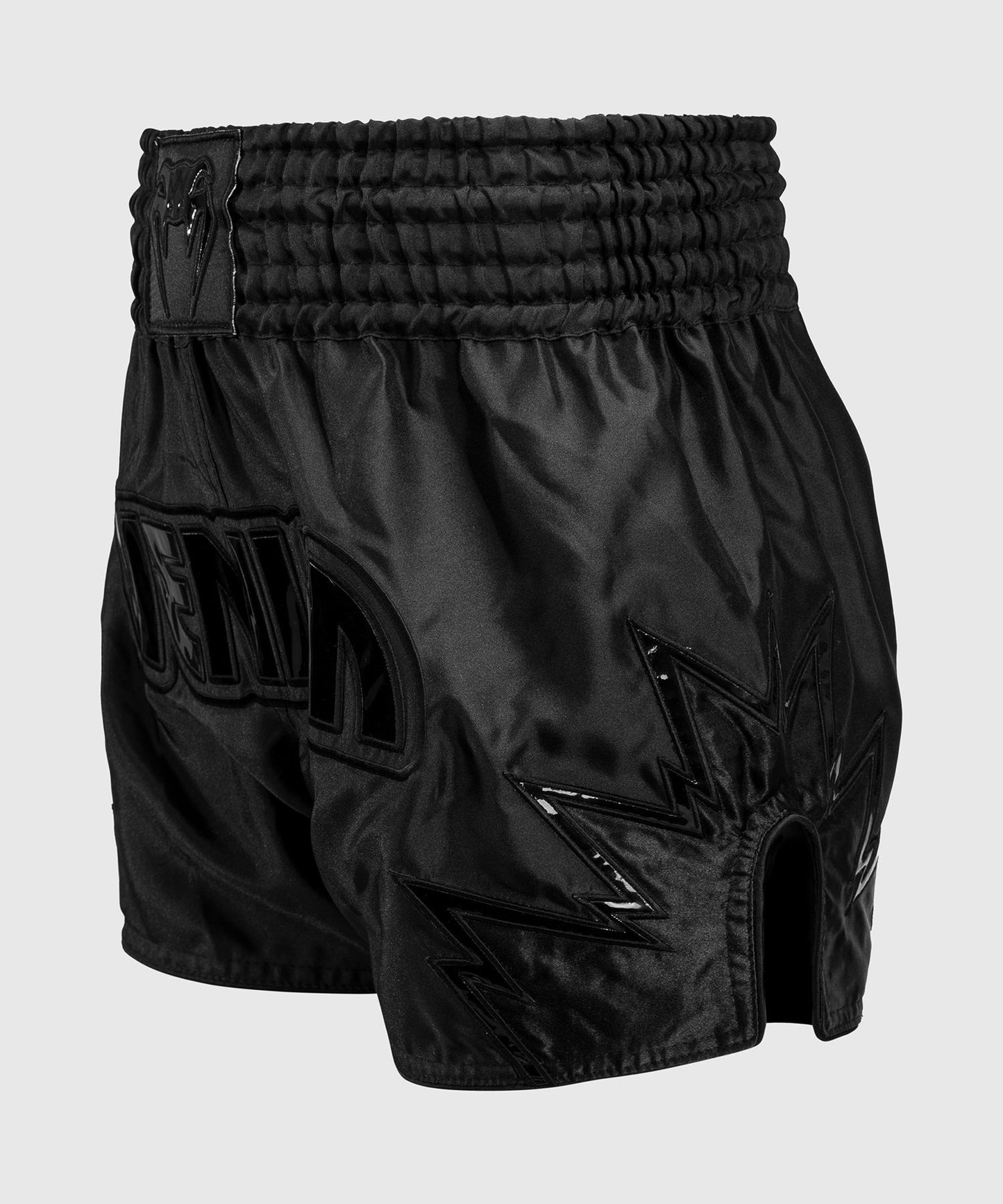 Venum Inferno Muay Thai Shorts - Nero/Nero