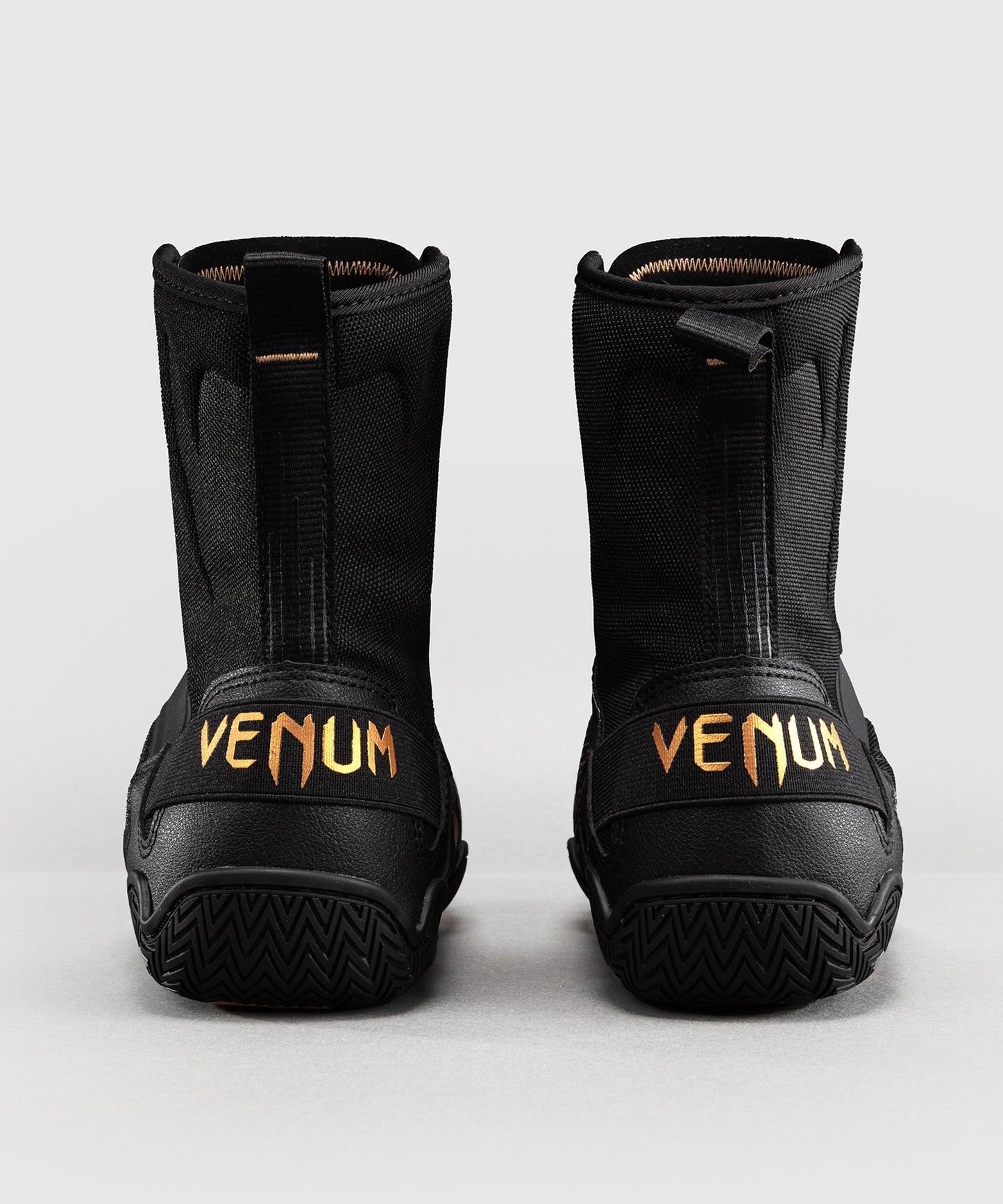 Venum Elite Neo Boxing Shoes - Black/Gold