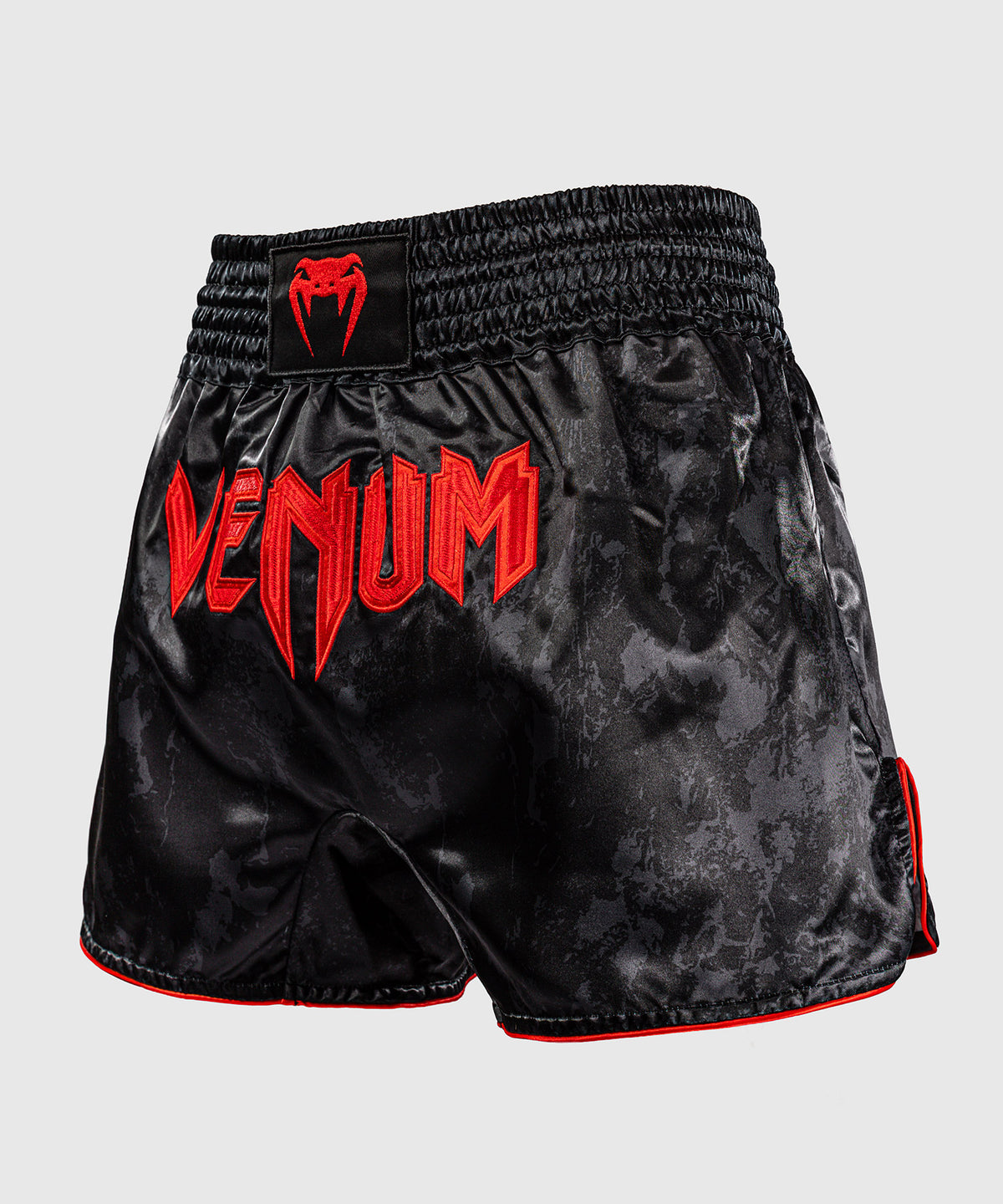 Venum x Batman Short de Muay Thai - Negro/Rojo