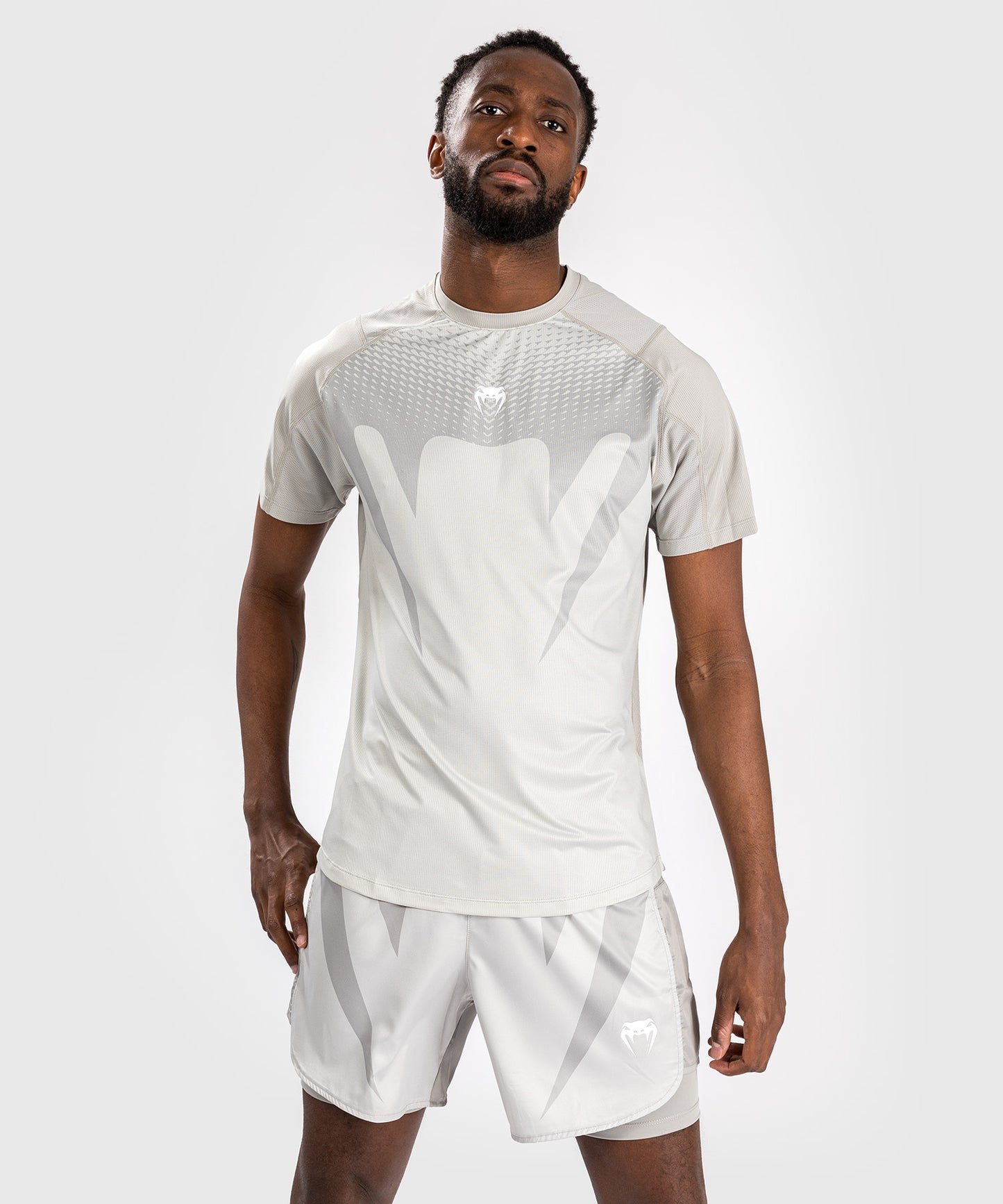 T-Shirt Dry-Tech Pour Hommes Venum Attack - Sable