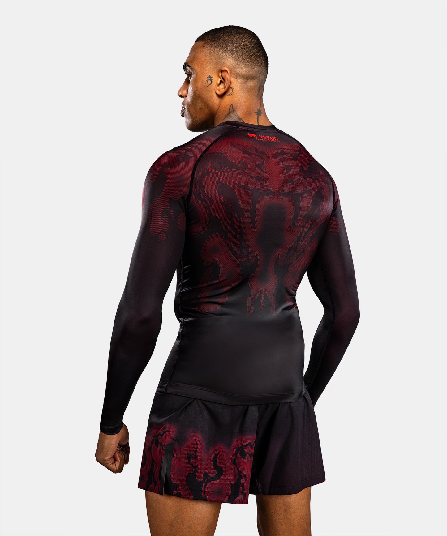 Rashguard à Manches Longues Venum Spectre – Noir/Rouge