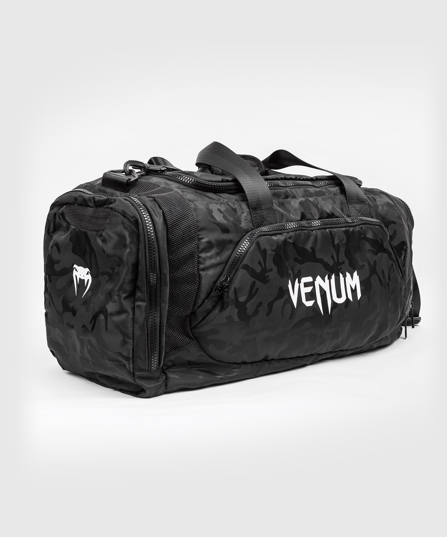 Venum Trainer Lite Sporttasche (48L) – Schwarz/Dunkles Camo