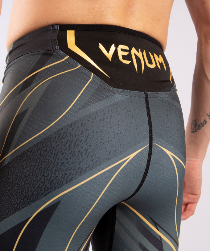 Venum Pro Line Herren UFC Kompressionsshorts - - - - - - - - - - - -. Champion