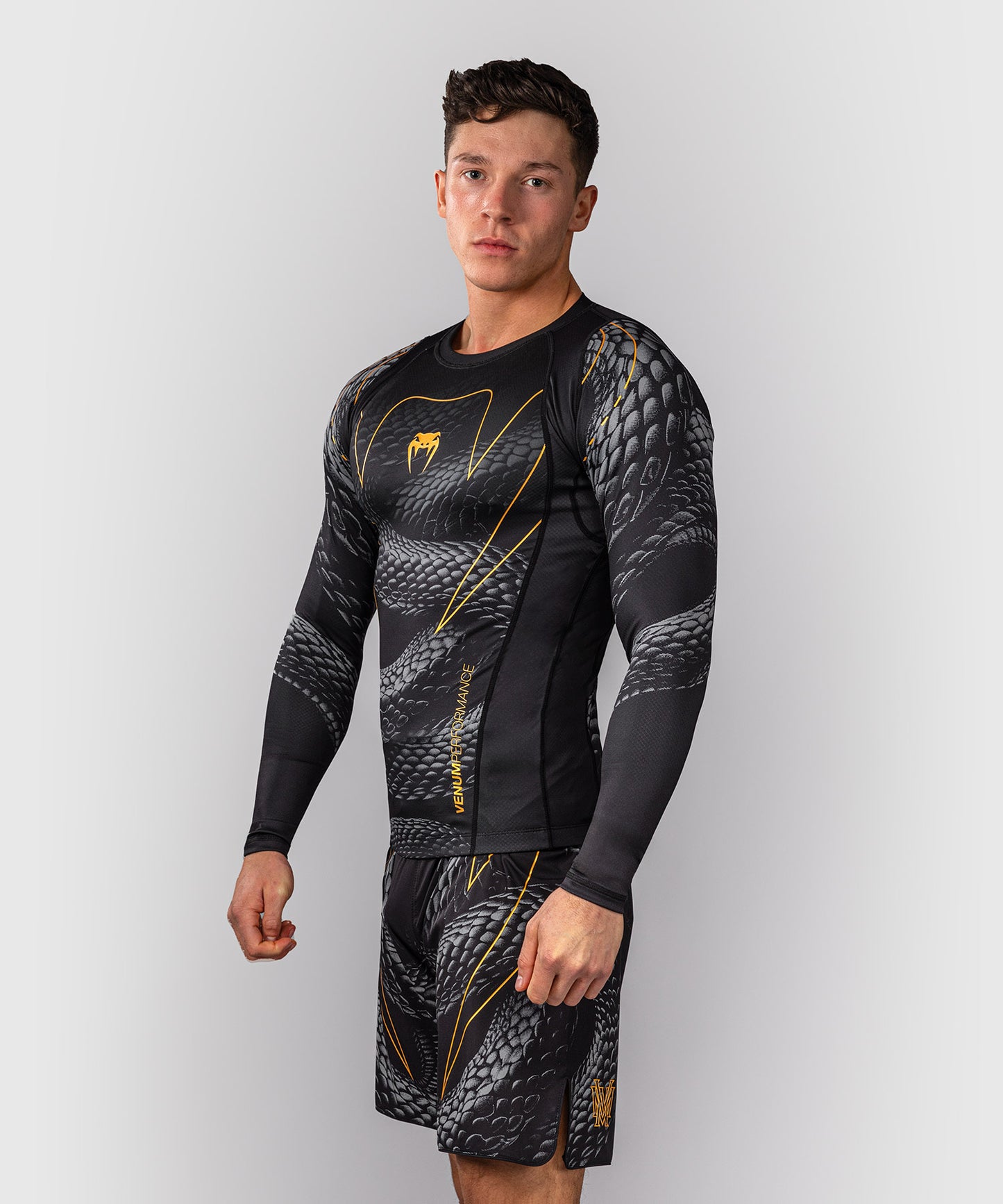 Rashguard à Manches Longues Venum Matupa - Noir/Gris/Or