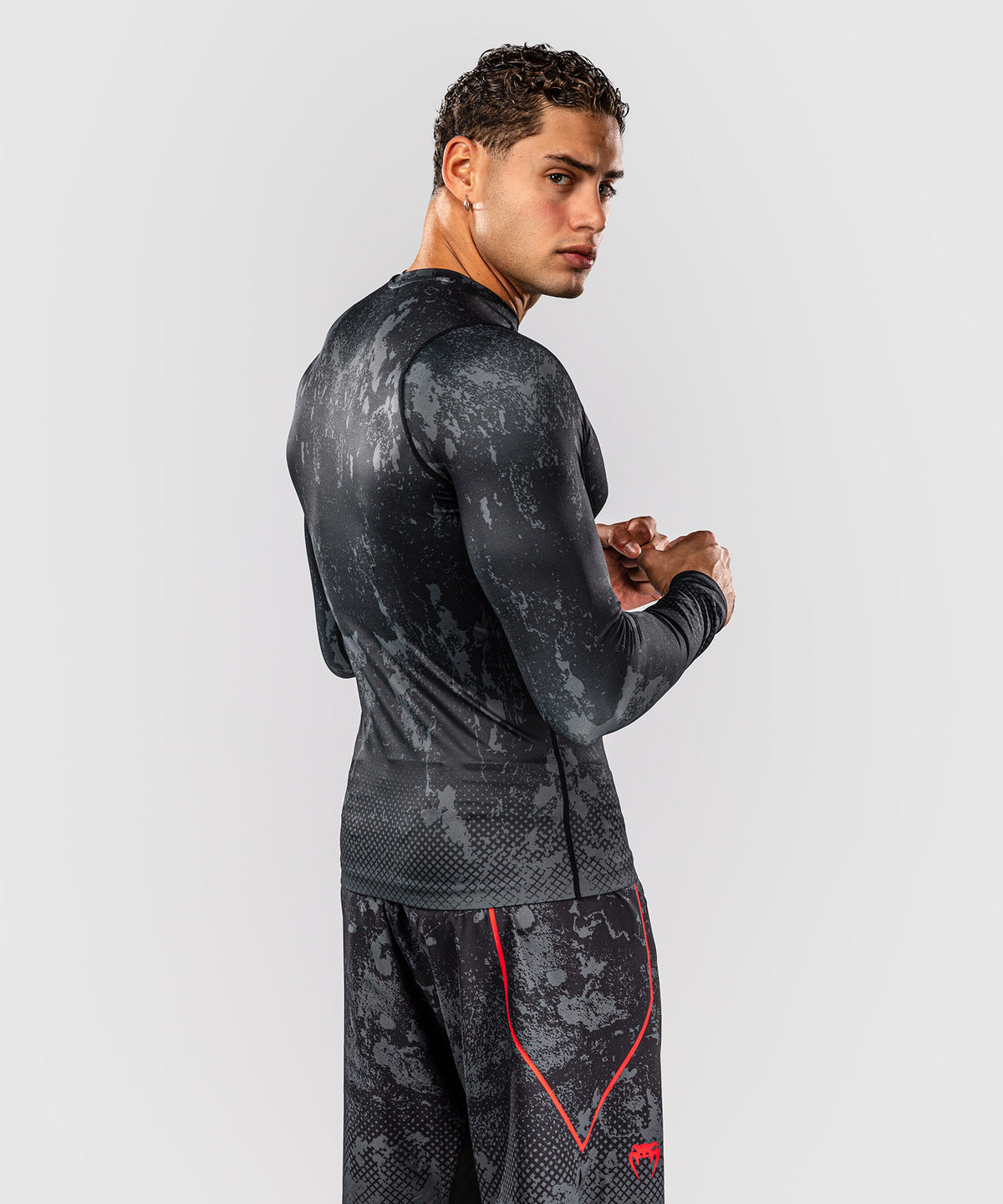 Venum x Batman Langarm-Rashguard - Schwarz/Grau/Rot