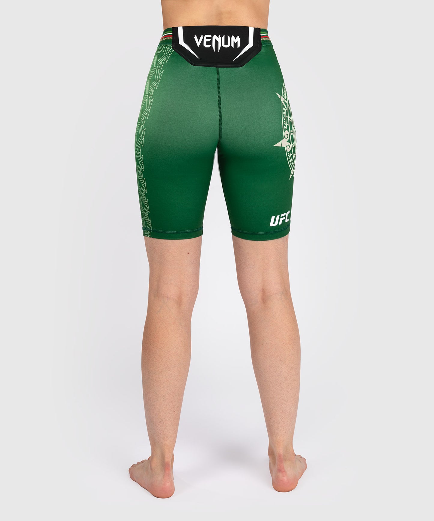 Noche UFC by Venum Authentic Fight Night Shorts Vale Tudo para Mujer - Corte Largo - Verde