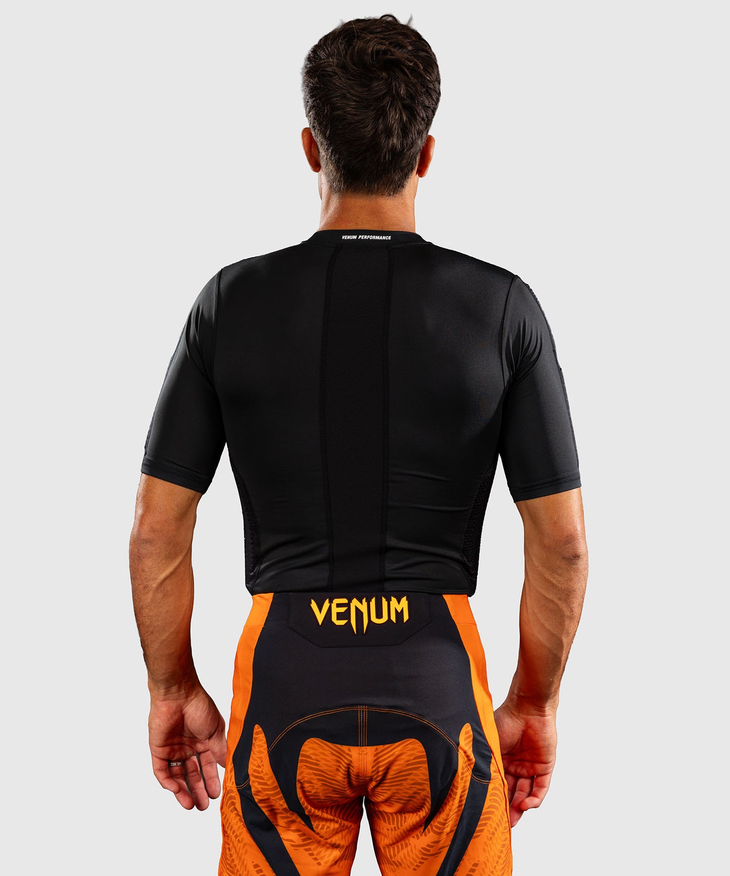 Venum MX Basics Protektoren-T-Shirt - Schwarz/Weiß
