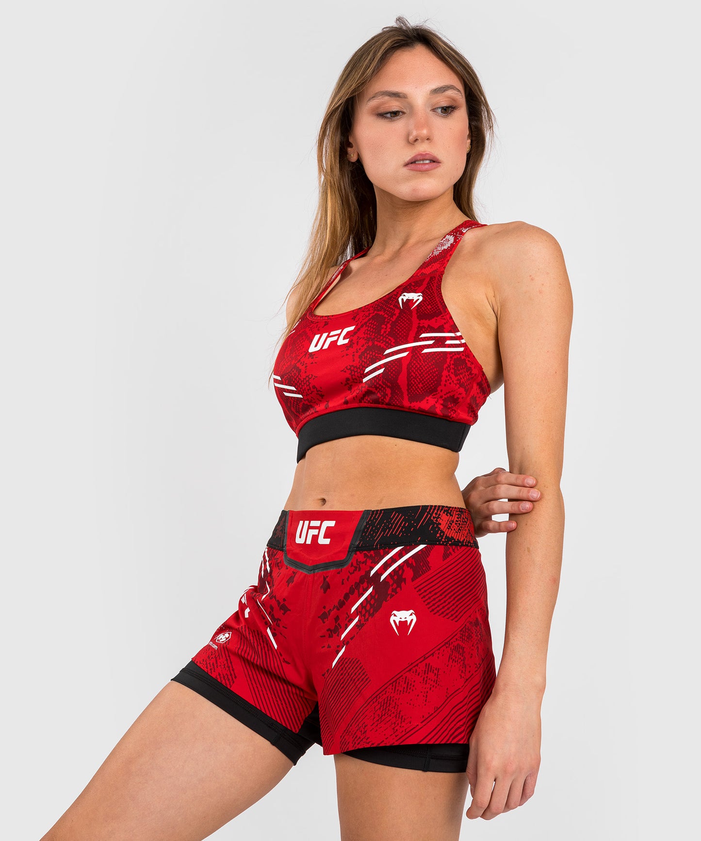UFC Adrenaline by Venum Authentic Fight Night Women's Sports Bra - Rot