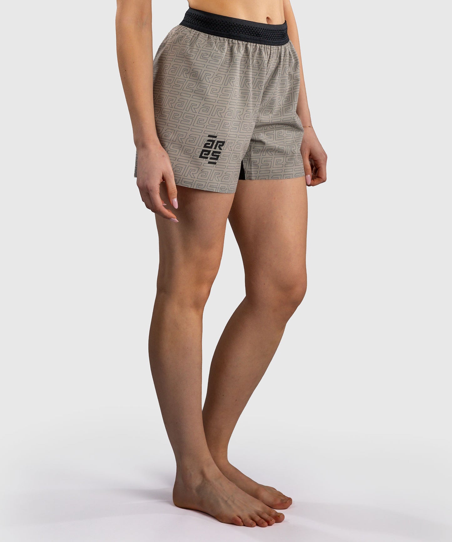 Venum x Ares 2.0 Fightshorts für Damen – Sand
