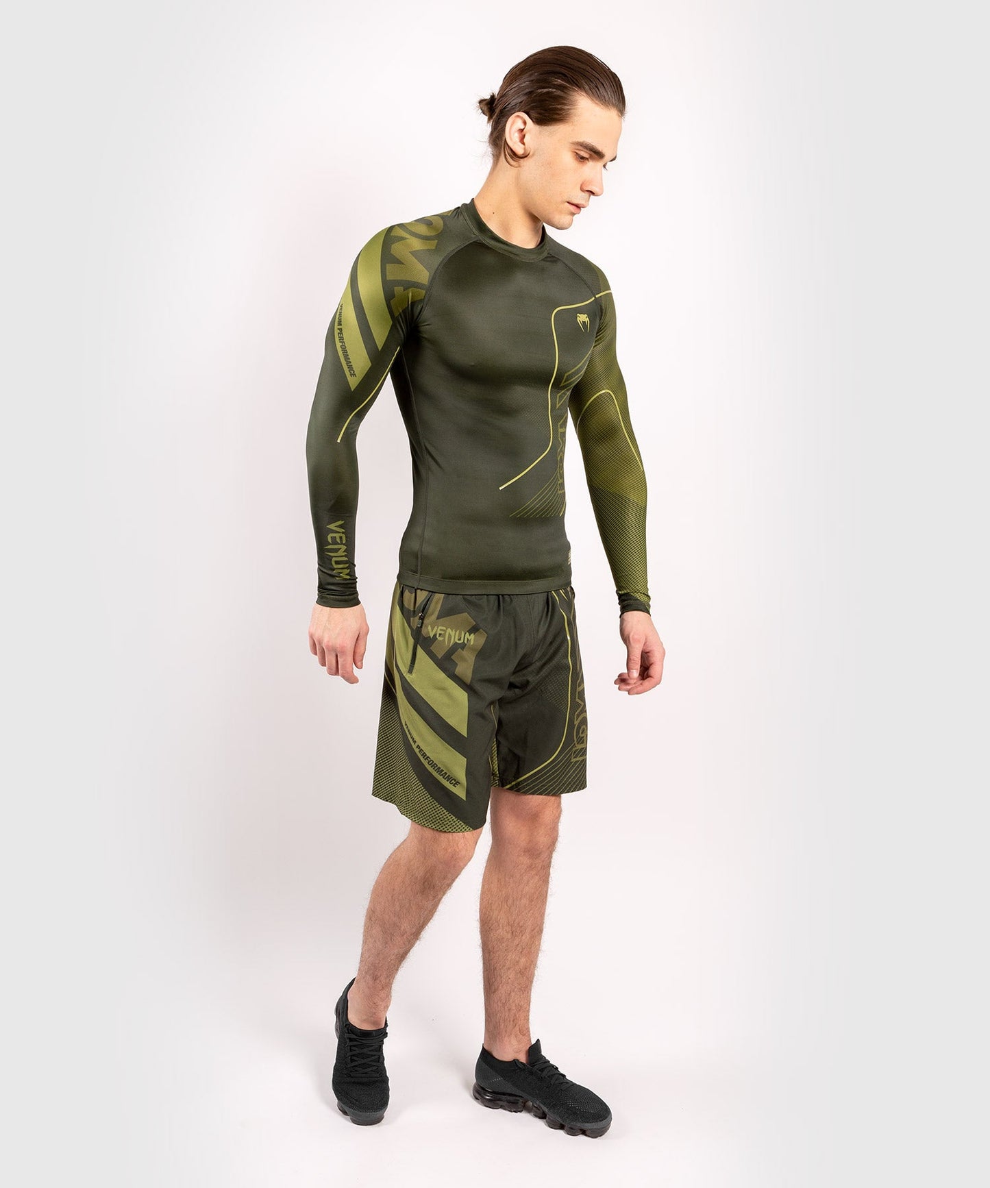 Venum Commando Edition Loma Langarm Rashguard - Khaki