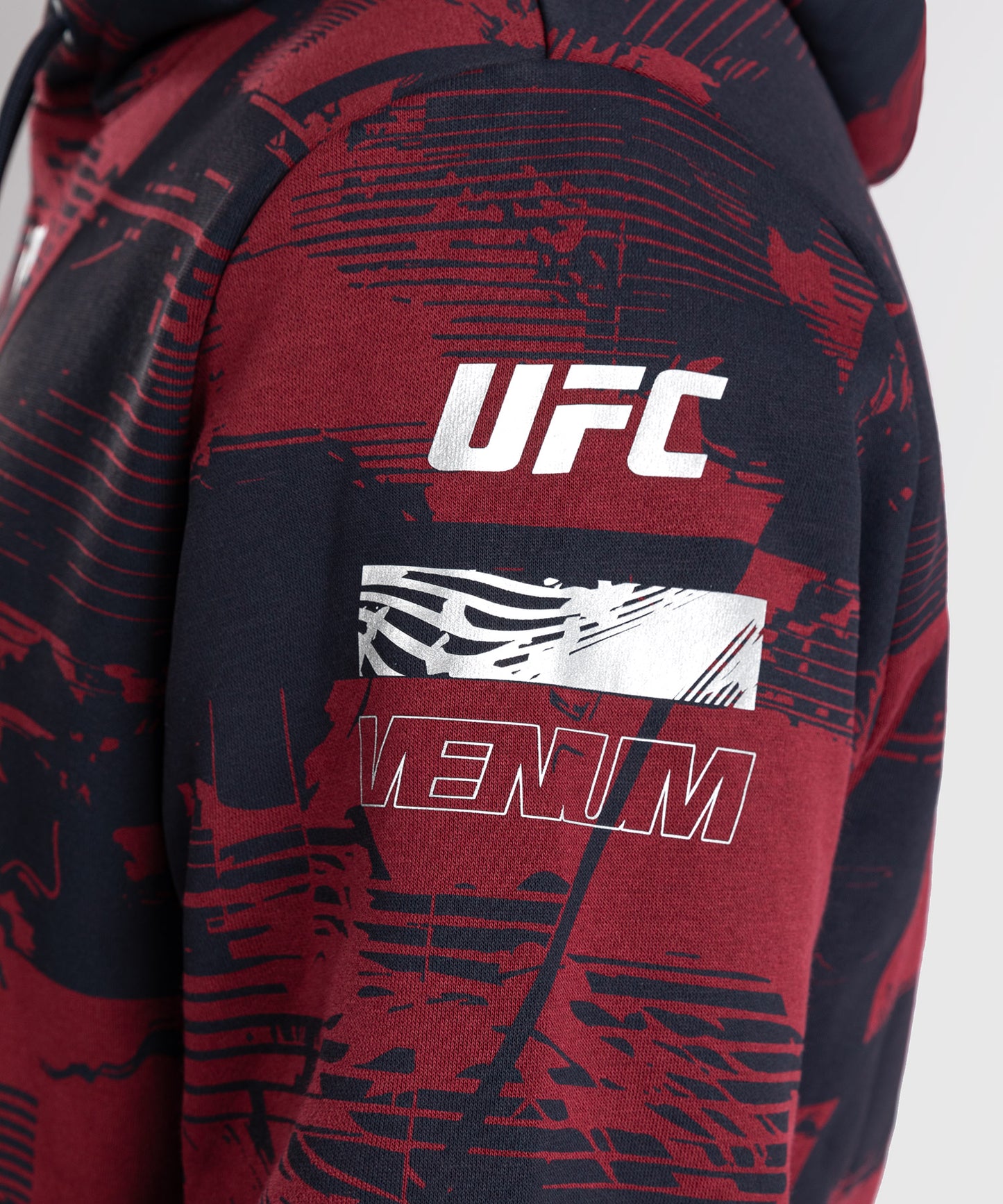 UFC Zenith by Venum Authentic Fight Week Pullover Hoodie Herren - Marineblau/Burgunderrot/Silber