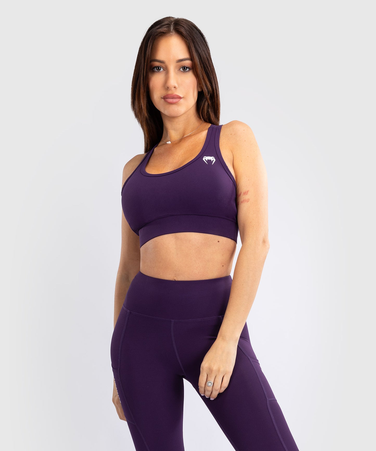 Venum Essential Medium Impact Sports Bra da Donna - Viola Scuro