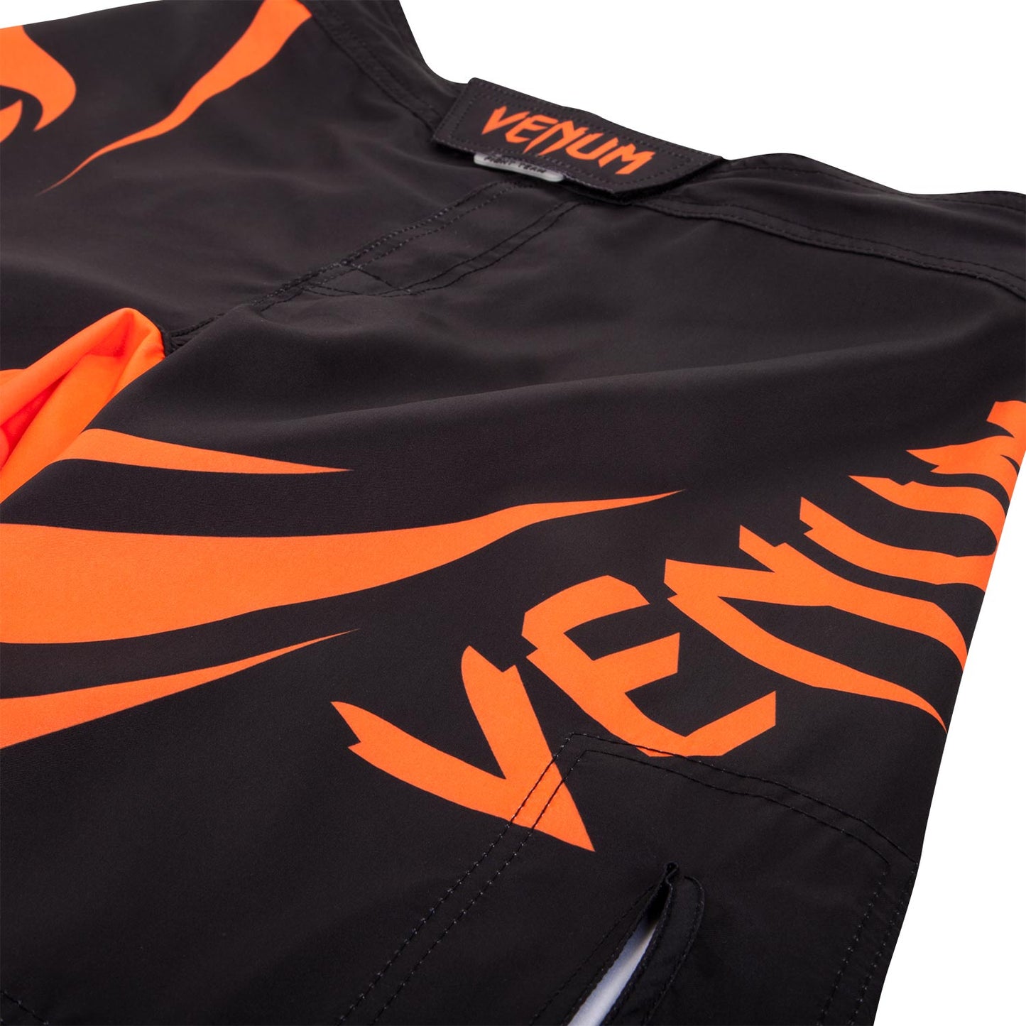Venum Challenger Fightshort - Schwarz/Orange Fluo