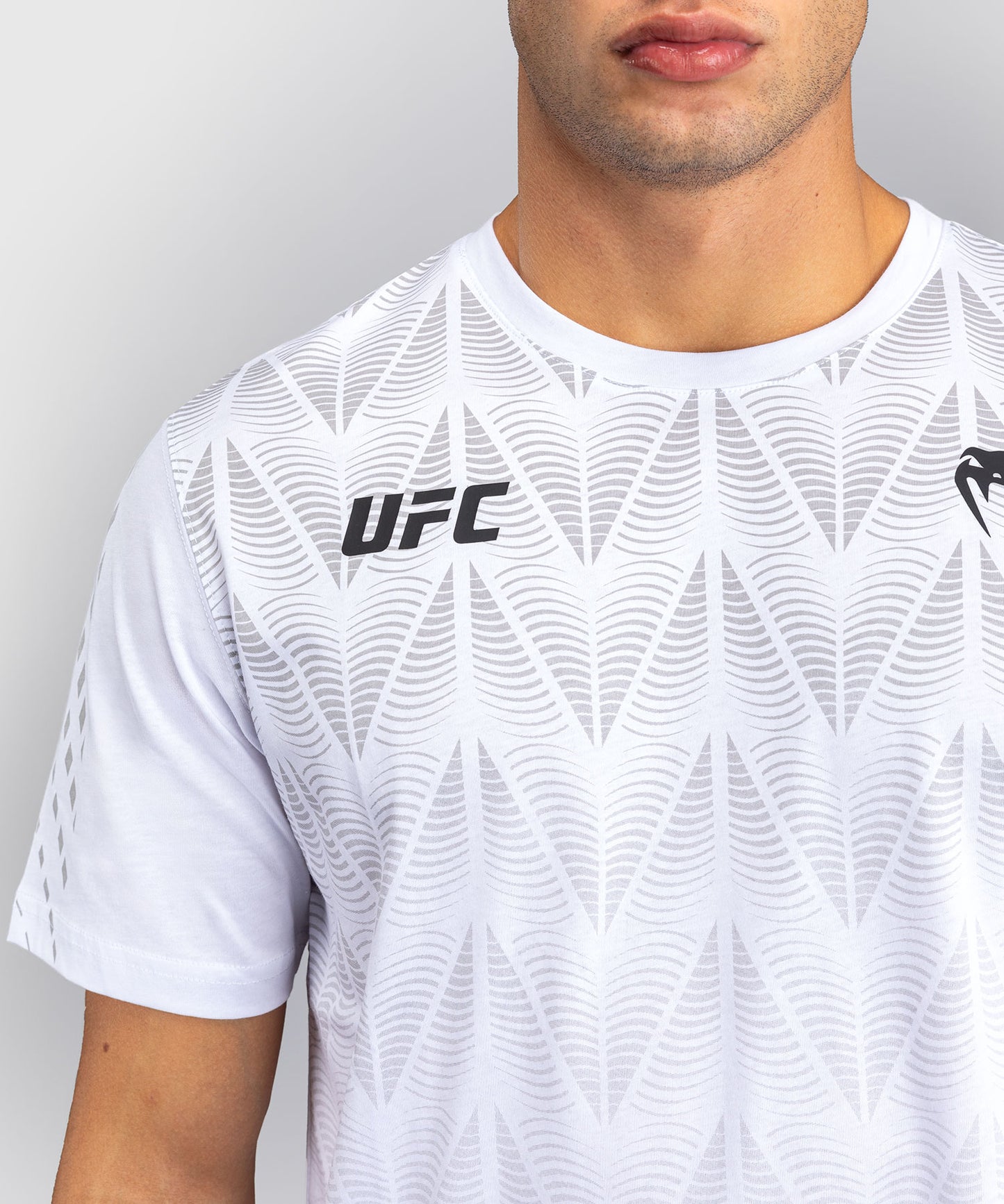 T-shirt Homme UFC Zenith by Venum Replica - Blanc