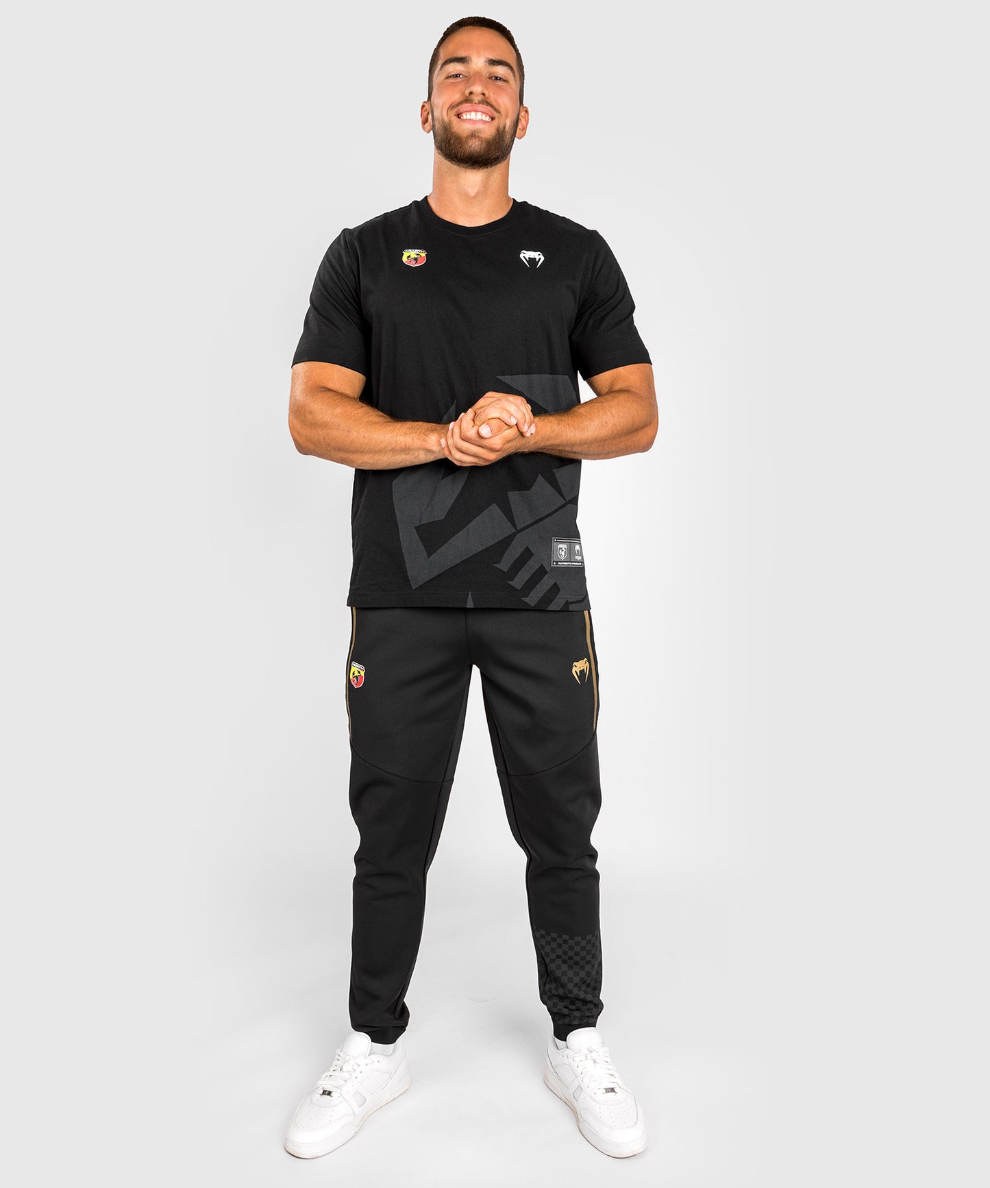 Camiseta Venum Abarth #1 - Negro/Oro