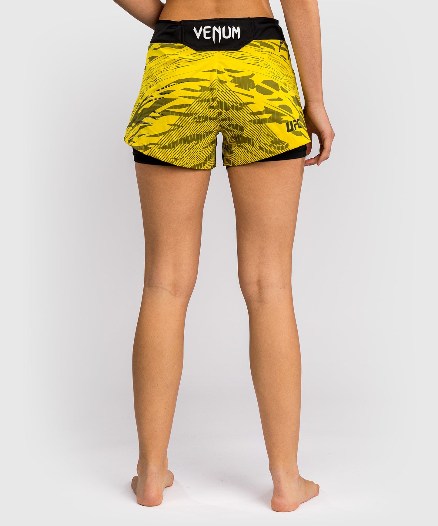 UFC Fusion by Venum Authentic Fight Night Damen Fight Short - Gelb