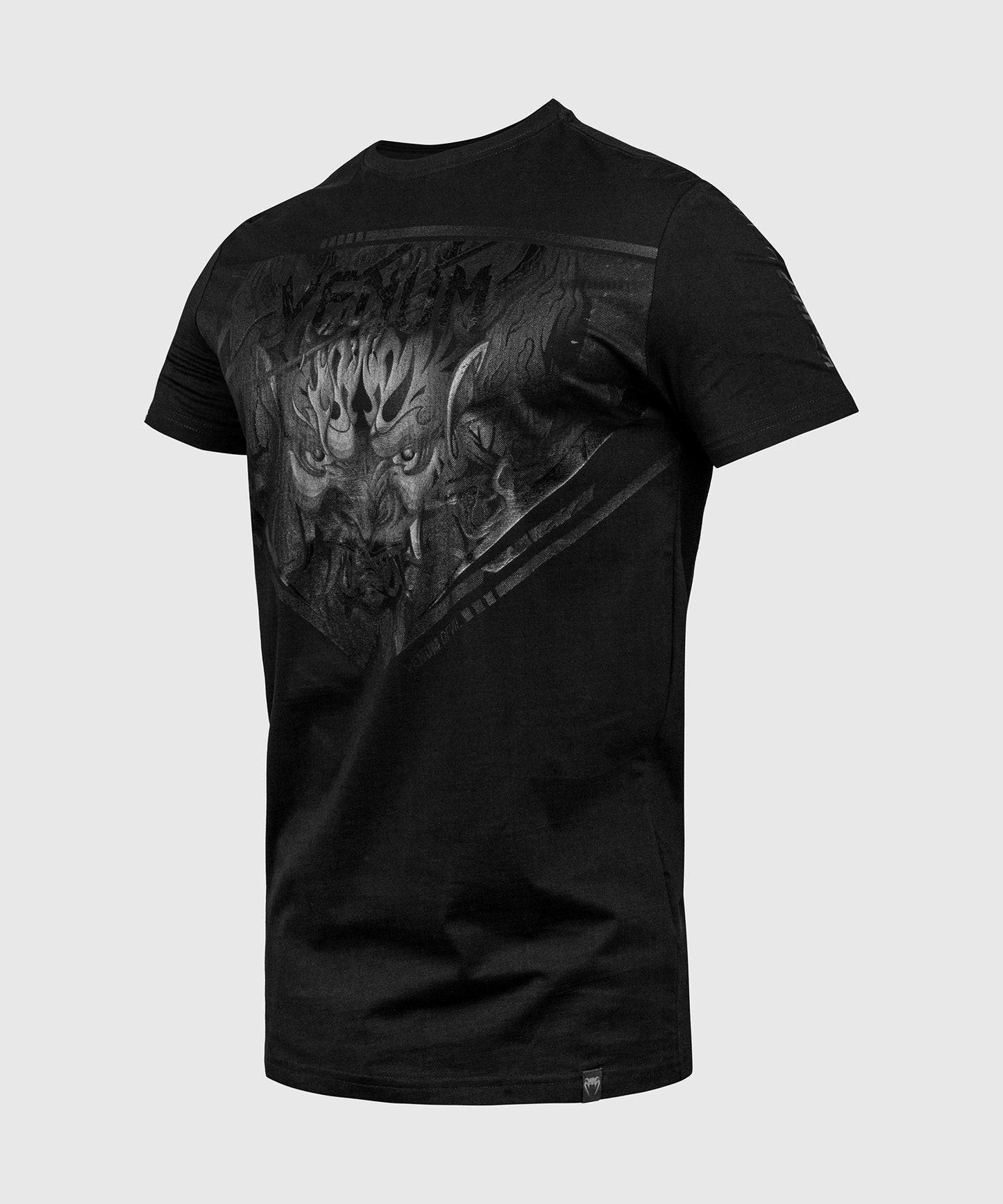 Camiseta Venum Gladiator – Negro/Negro