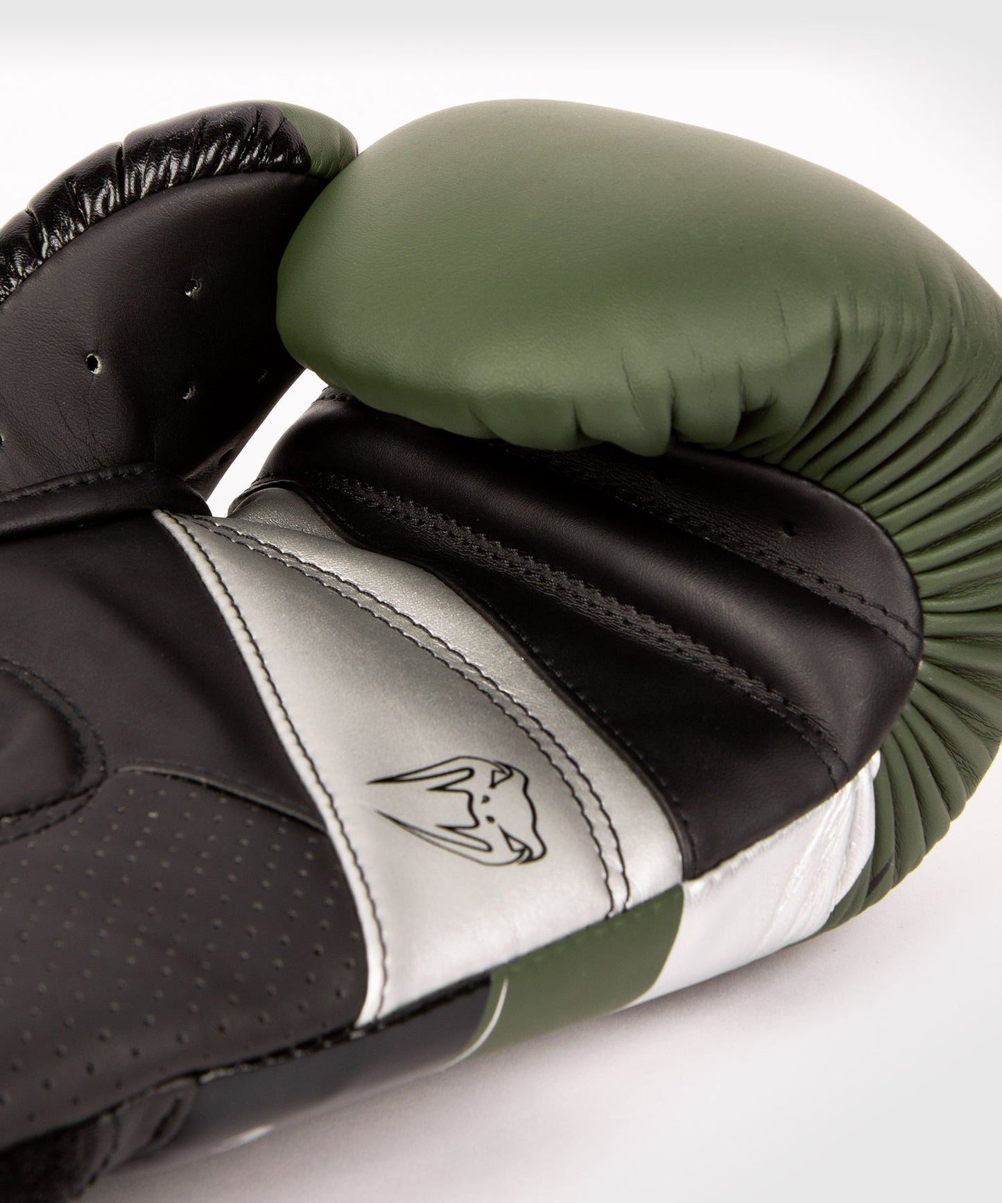 Venum Elite Evo Boxhandschuhe - Khaki/Silber