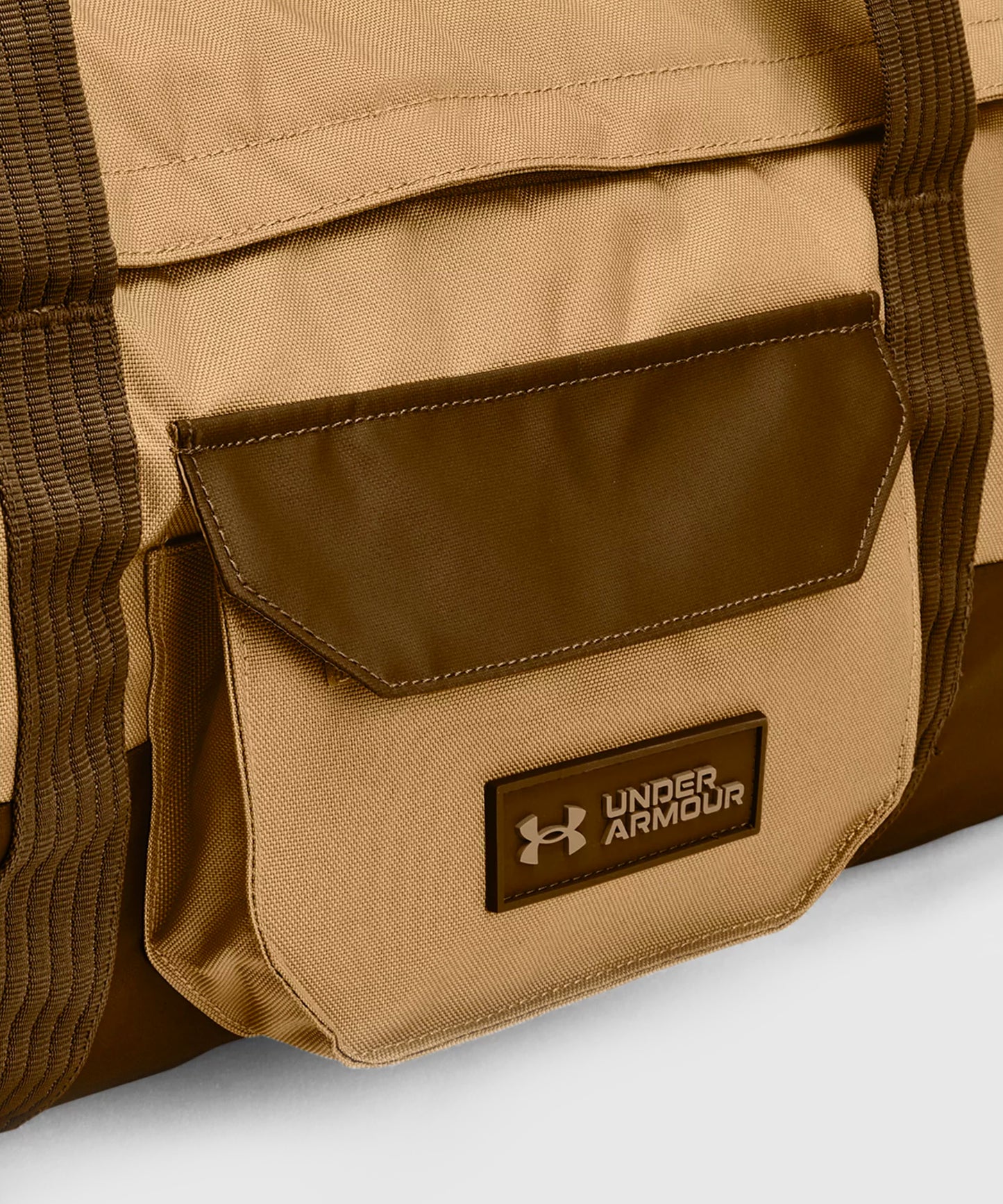 Under Armour Triumph Barrel Sporttasche – Beige