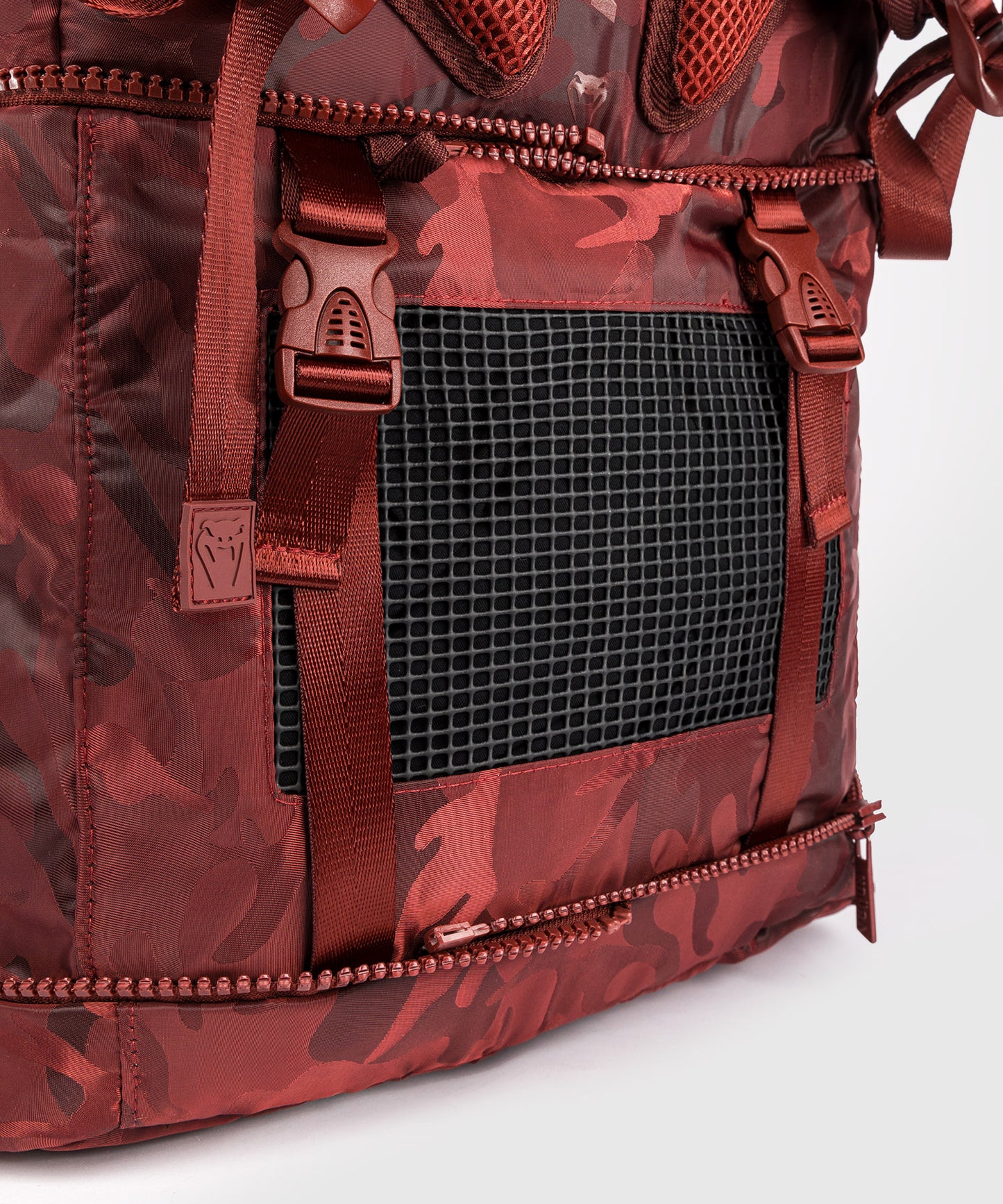 Venum Challenger Xtrem Zaino (50-63L) – Camo/Borgogna