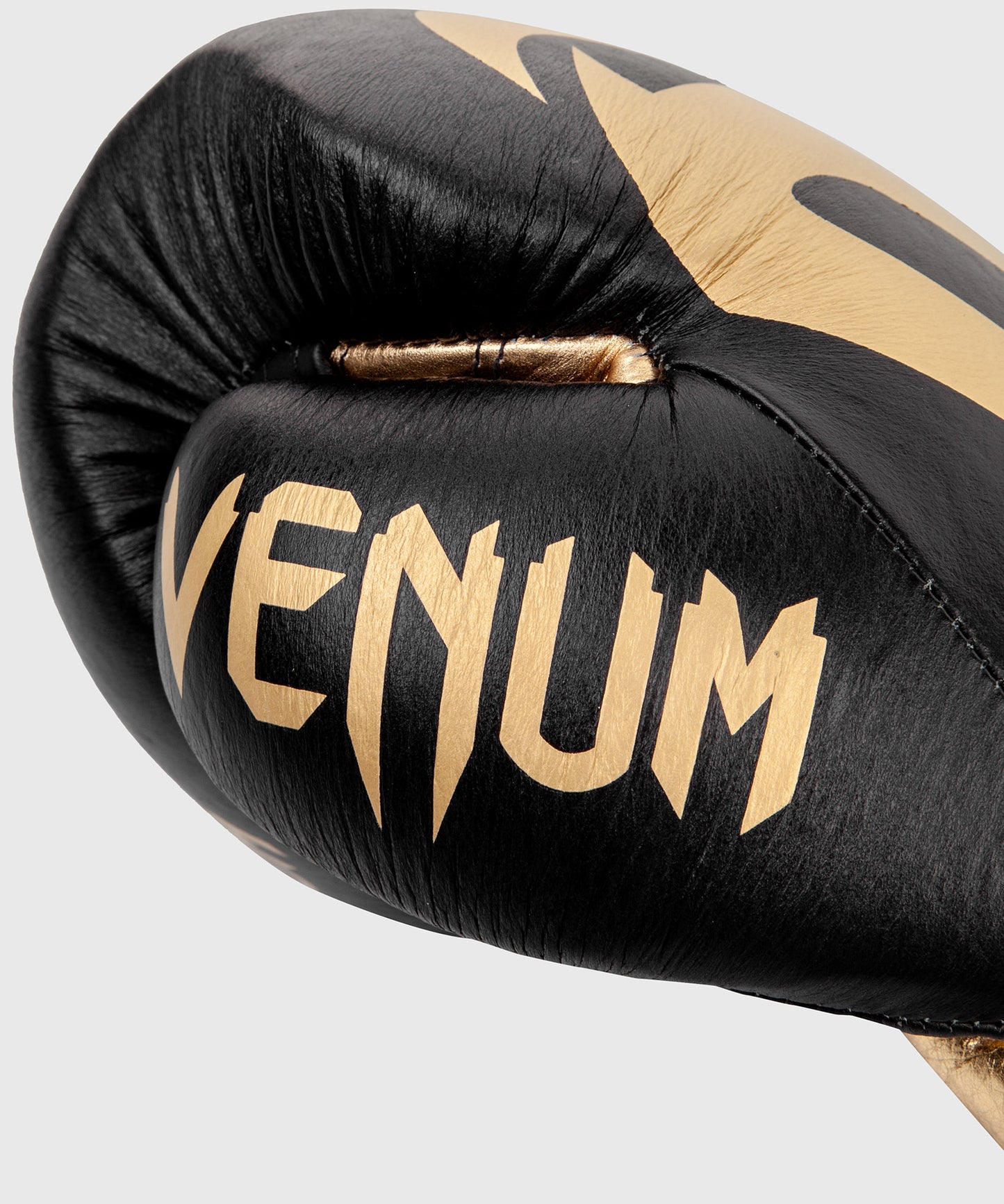 Gants de boxe à lacets Venum Giant 2.0 Pro - Noir/Or