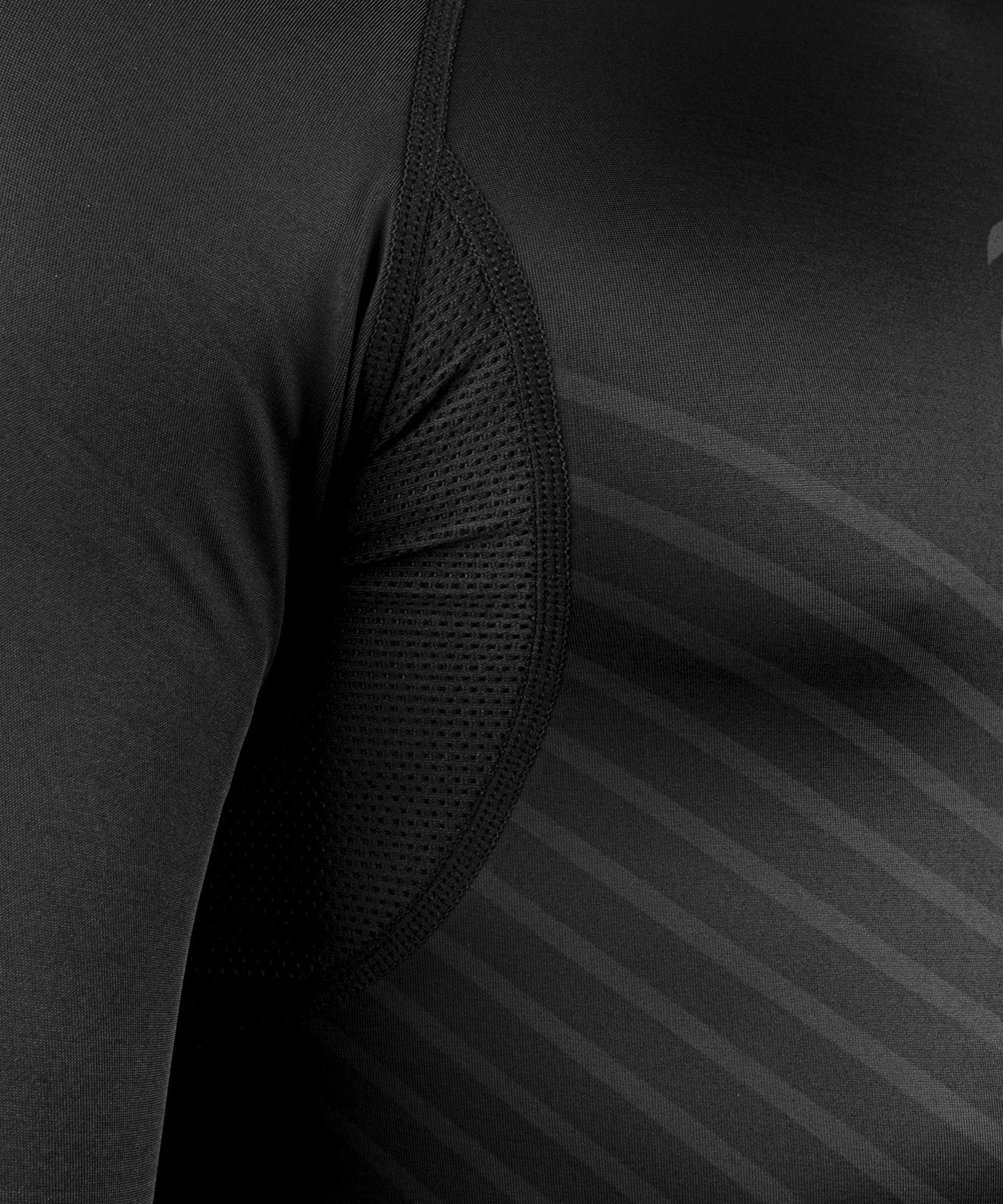 Rashguard Venum Plasma - Manches longues - Noir/Noir
