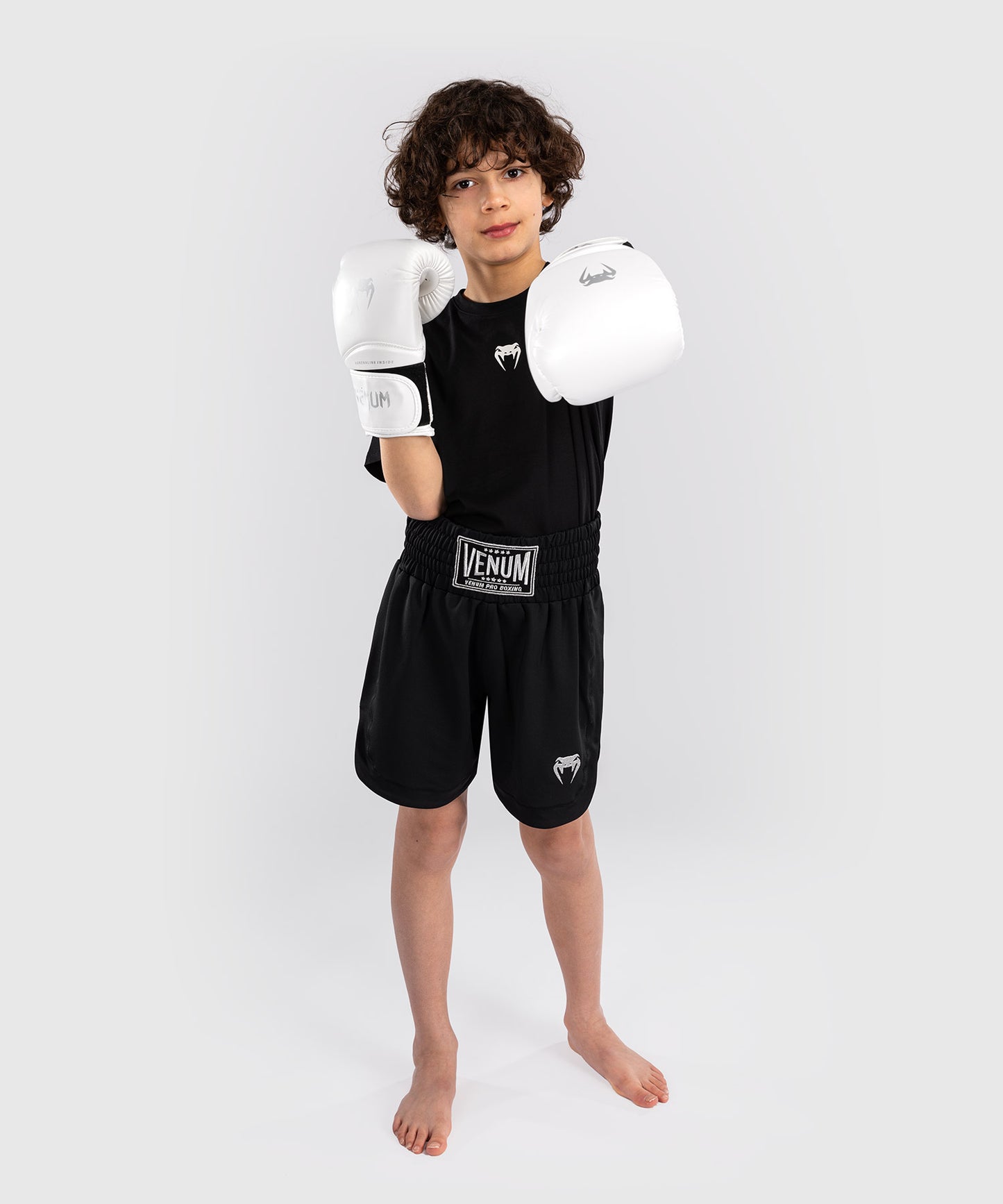 Venum Classic Short de boxeo para niños - Negro