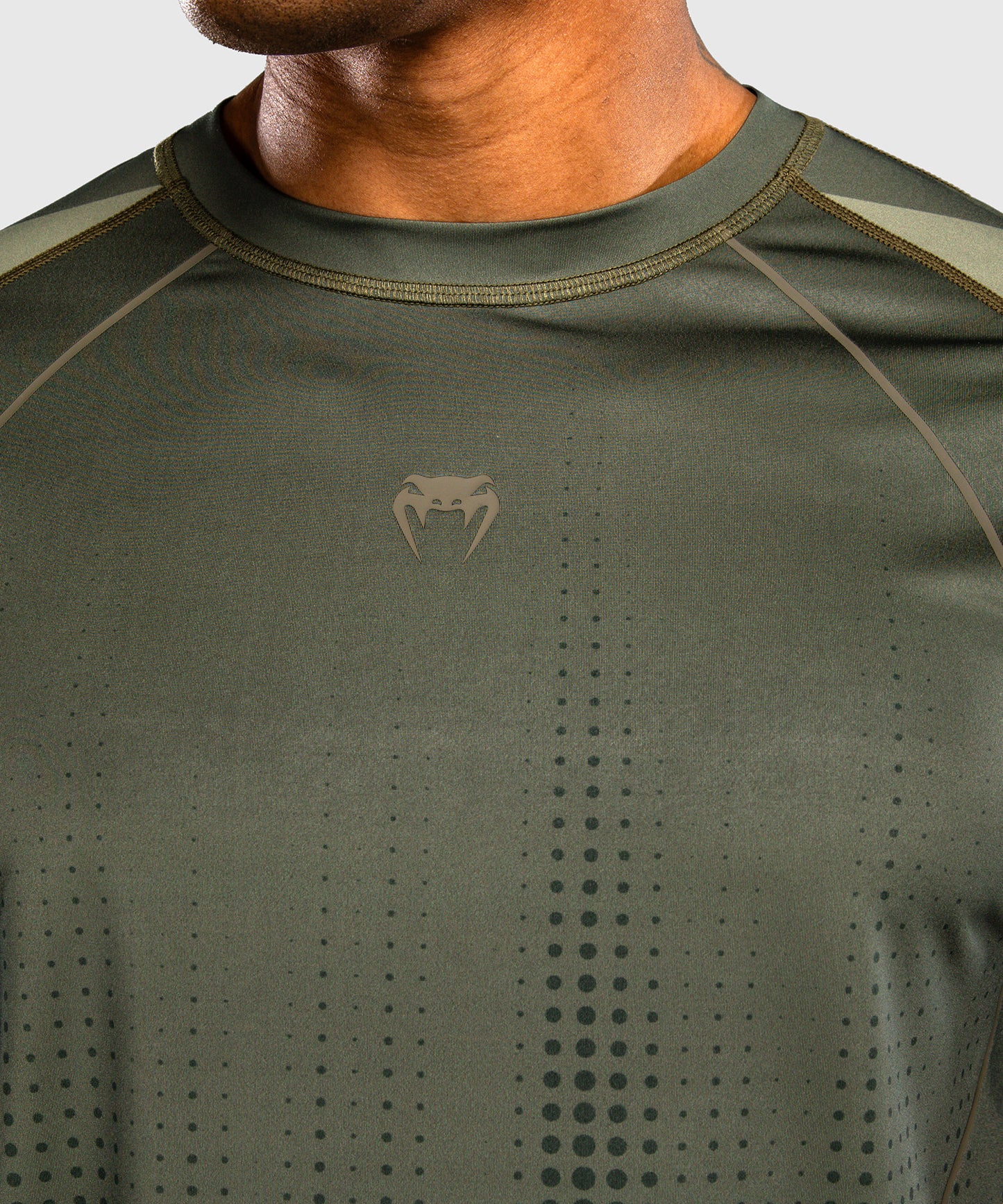 T-shirt Dry Tech Venum Stealth – Kaki/Vert Foncé