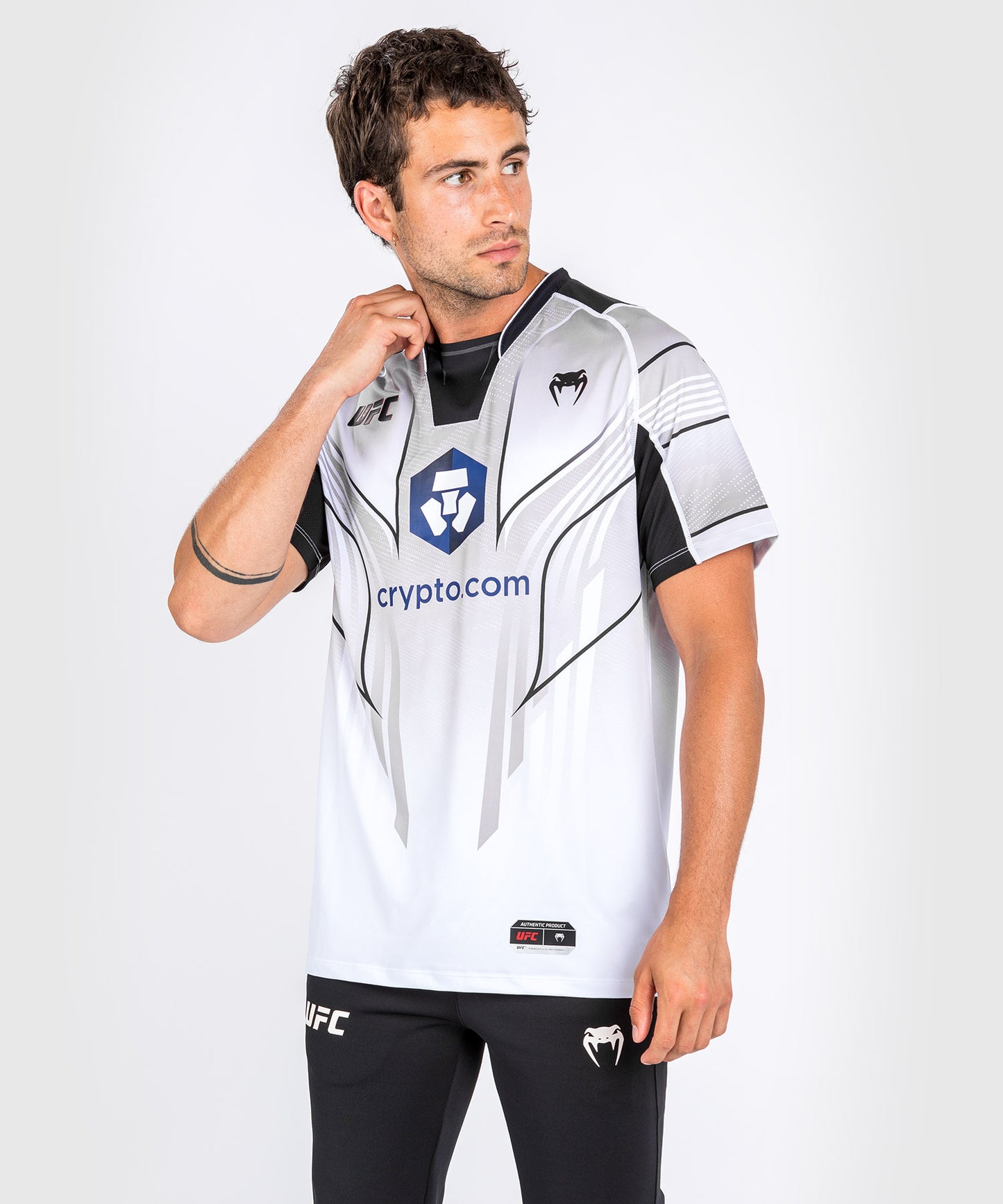 T-Shirt Technique Homme UFC Venum Authentic Fight Night 2.0 - Blanc
