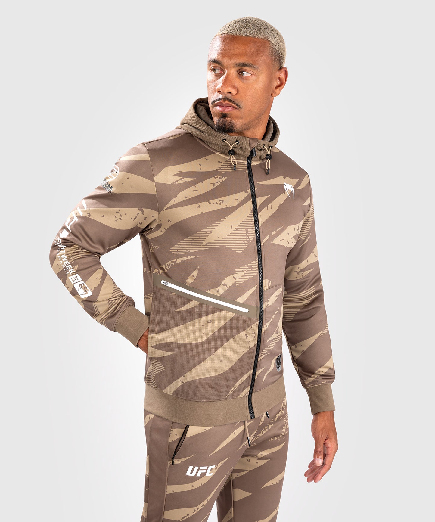 Veste À Capuche Zippé pour Hommes UFC Adrenaline by Venum Fight Week - Desert Camo