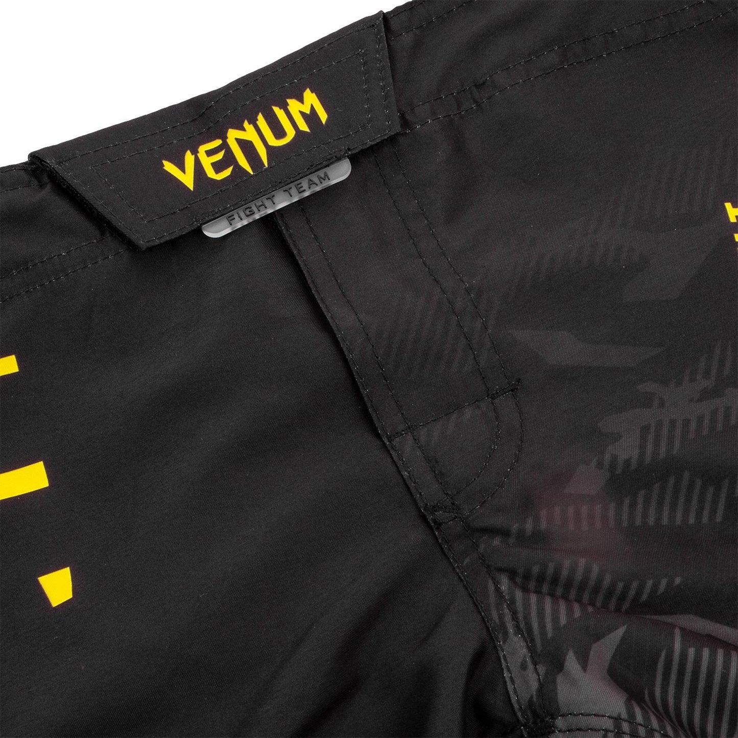 Venum Okinawa 2.0 Kids Kampfshorts - Schwarz/Gelb