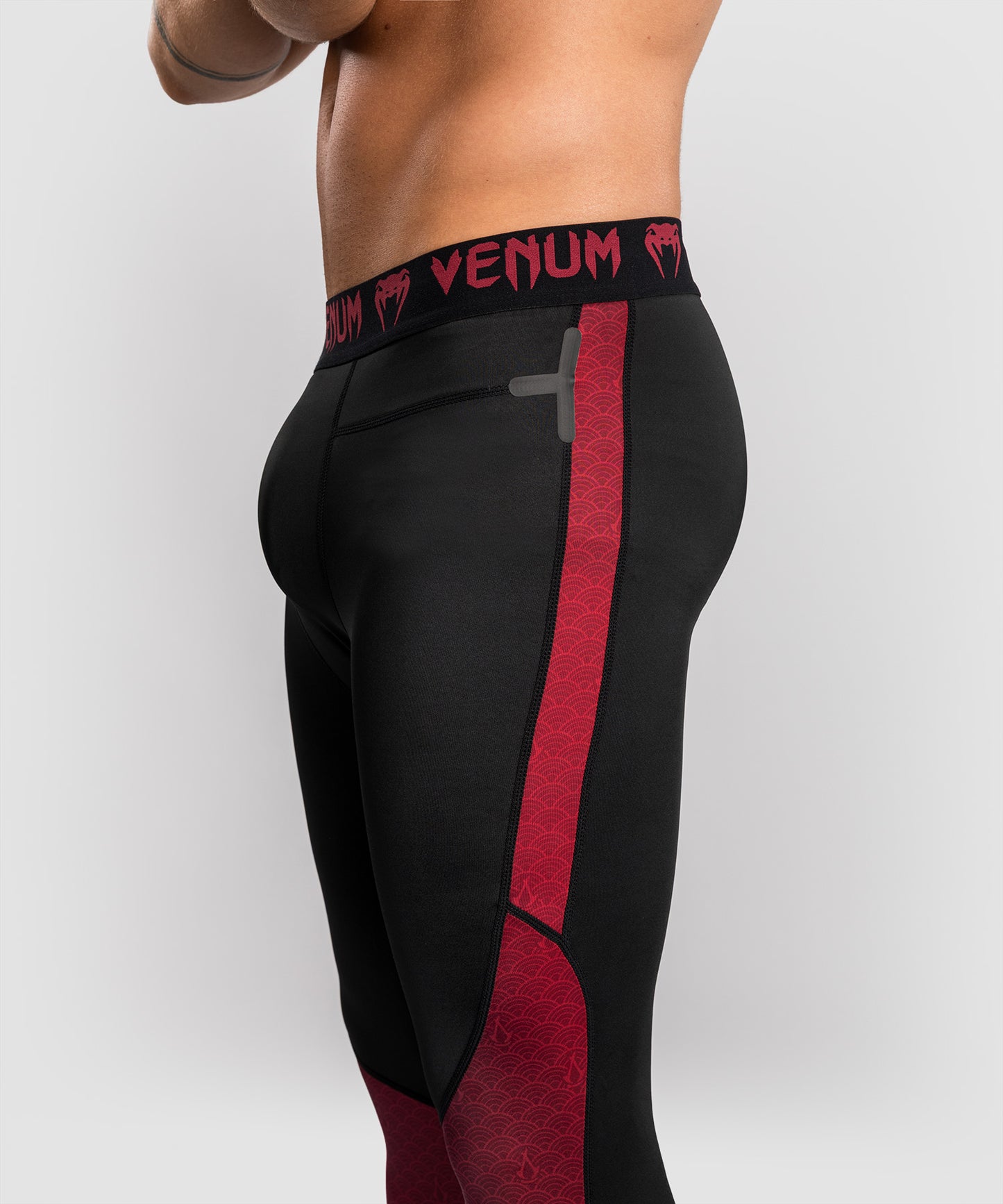 Venum x Assassin’s Creed Shadows Men’s Spats - Burgundy/Black