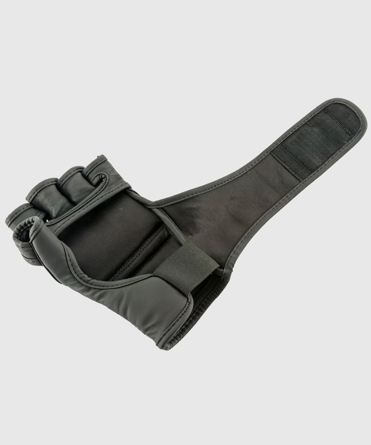 UFC Training Intermix 6oz MMA-Handschuhe - Schwarz