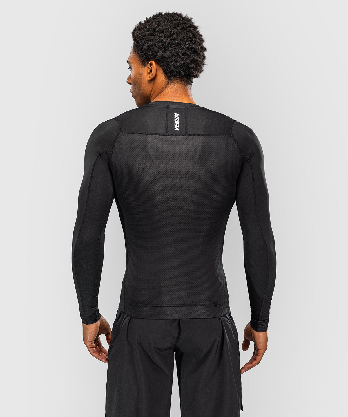 Venum G-Fit Scale Rashguard de manga larga - Negro