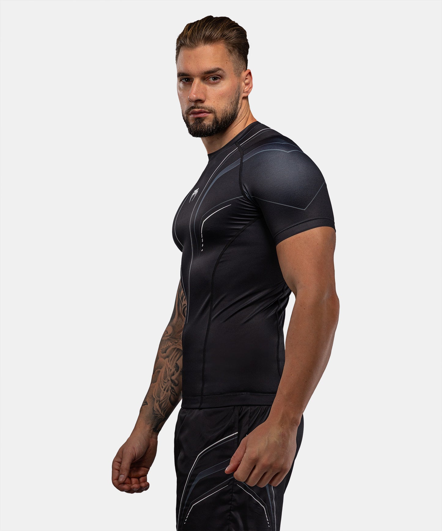 Venum Streamline Short Sleeve Rashguard - Black/White